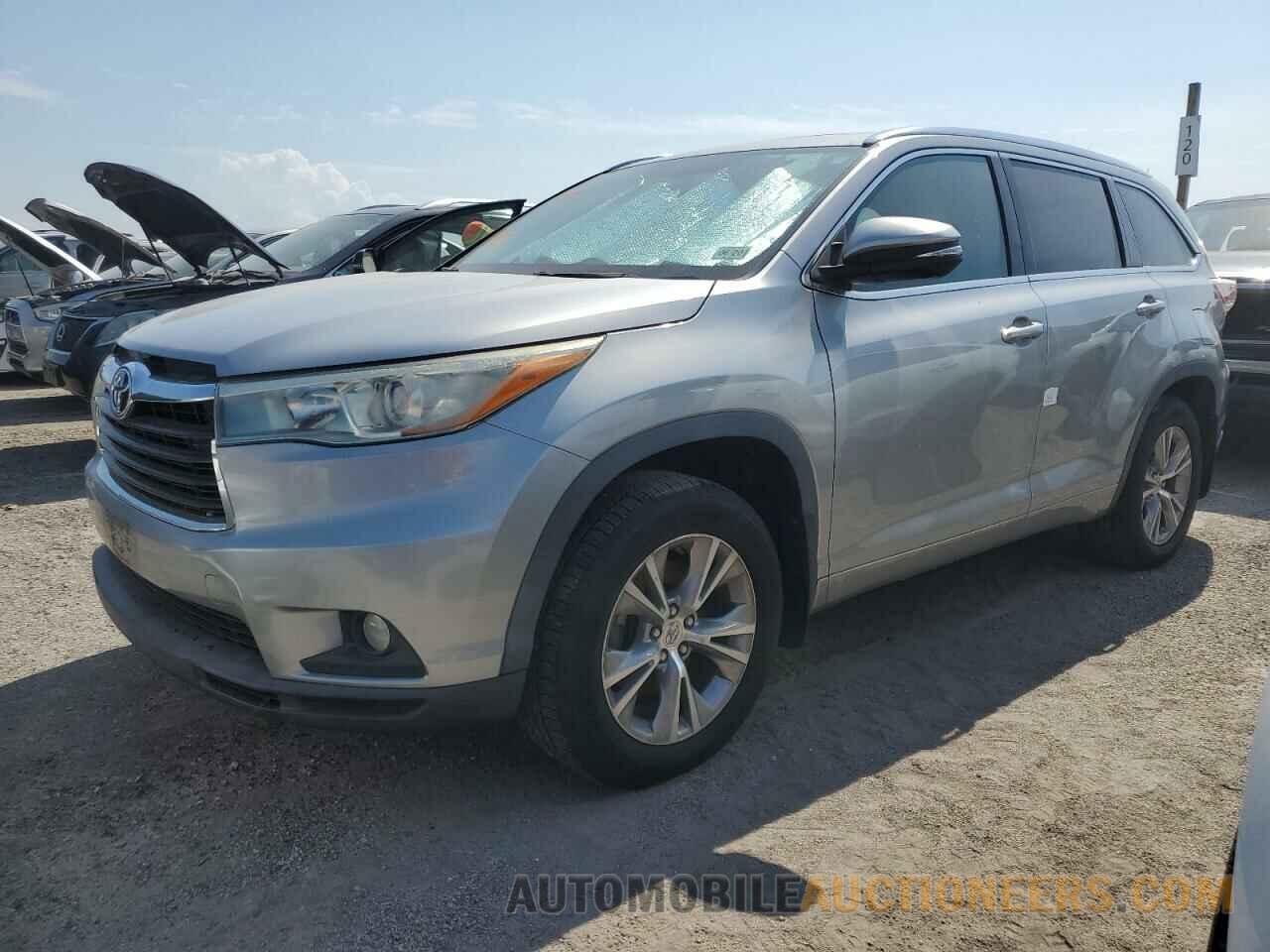 5TDJKRFH5FS217193 TOYOTA HIGHLANDER 2015