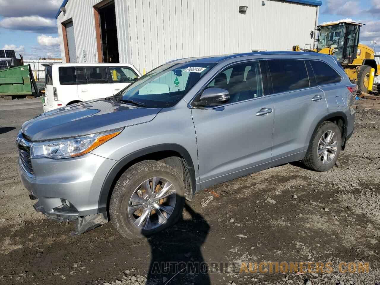 5TDJKRFH6FS072438 TOYOTA HIGHLANDER 2015