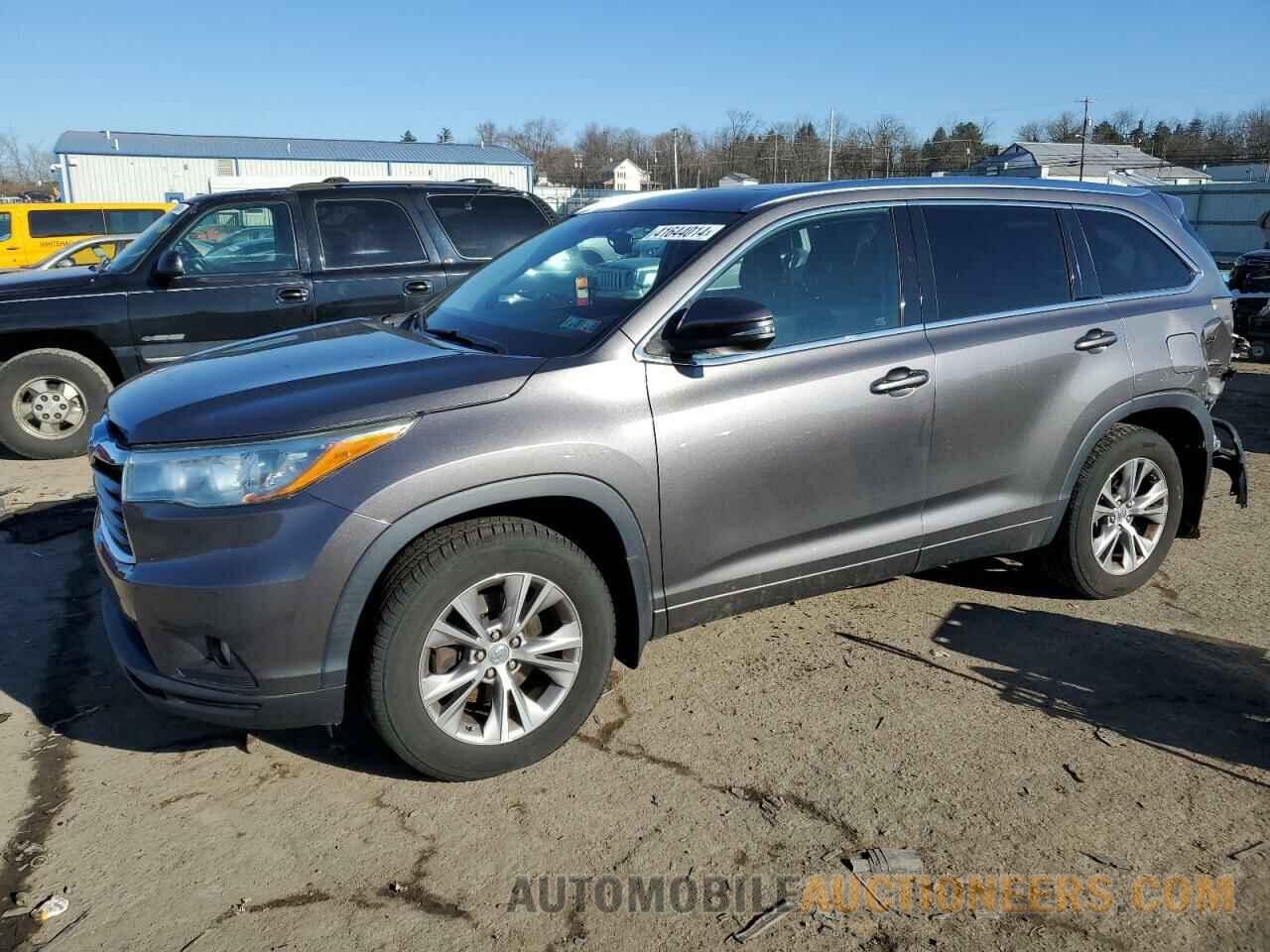 5TDJKRFH6FS098926 TOYOTA HIGHLANDER 2015