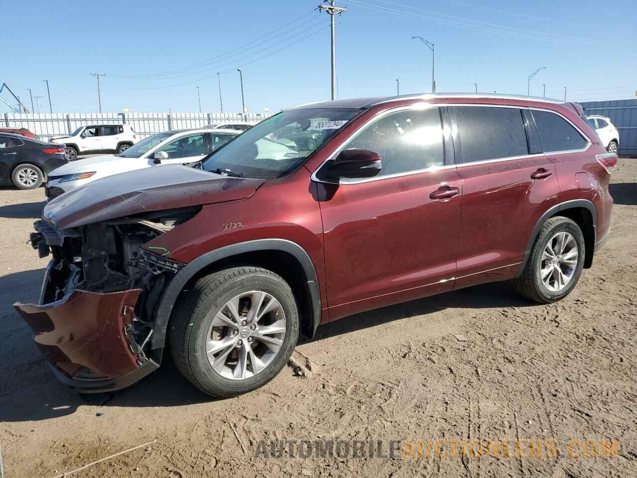 5TDJKRFH6FS112677 TOYOTA HIGHLANDER 2015