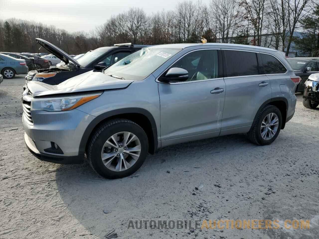 5TDJKRFH6FS192742 TOYOTA HIGHLANDER 2015