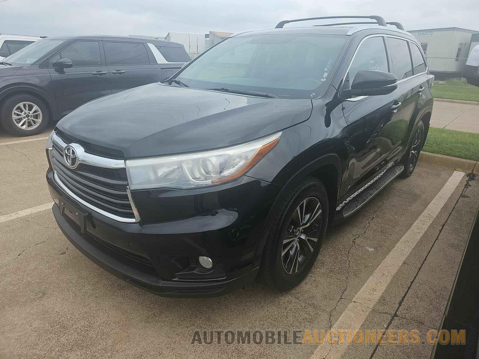 5TDJKRFH6GS268249 Toyota Highlander 2016