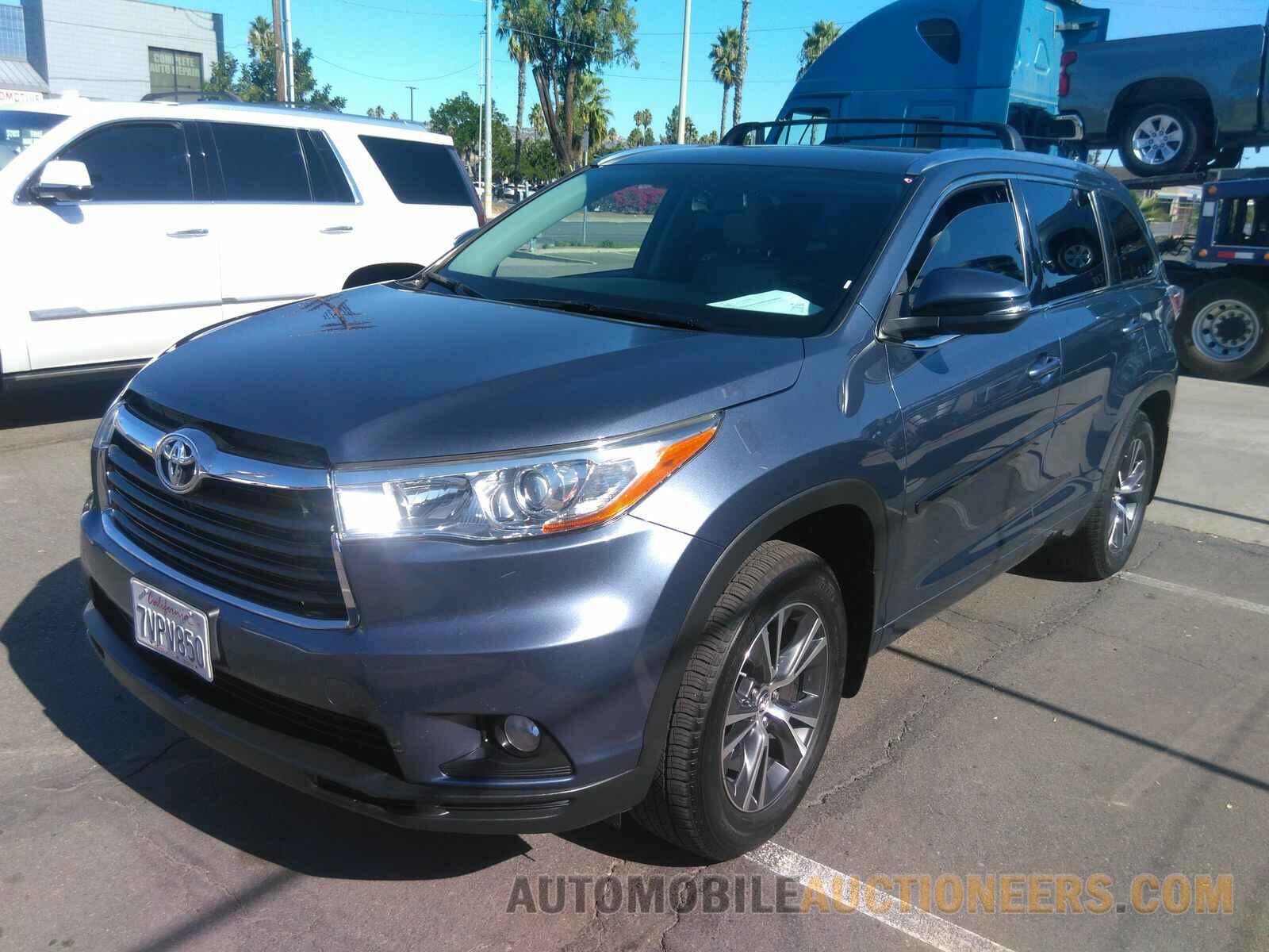 5TDJKRFH6GS506276 Toyota Highlander 2016