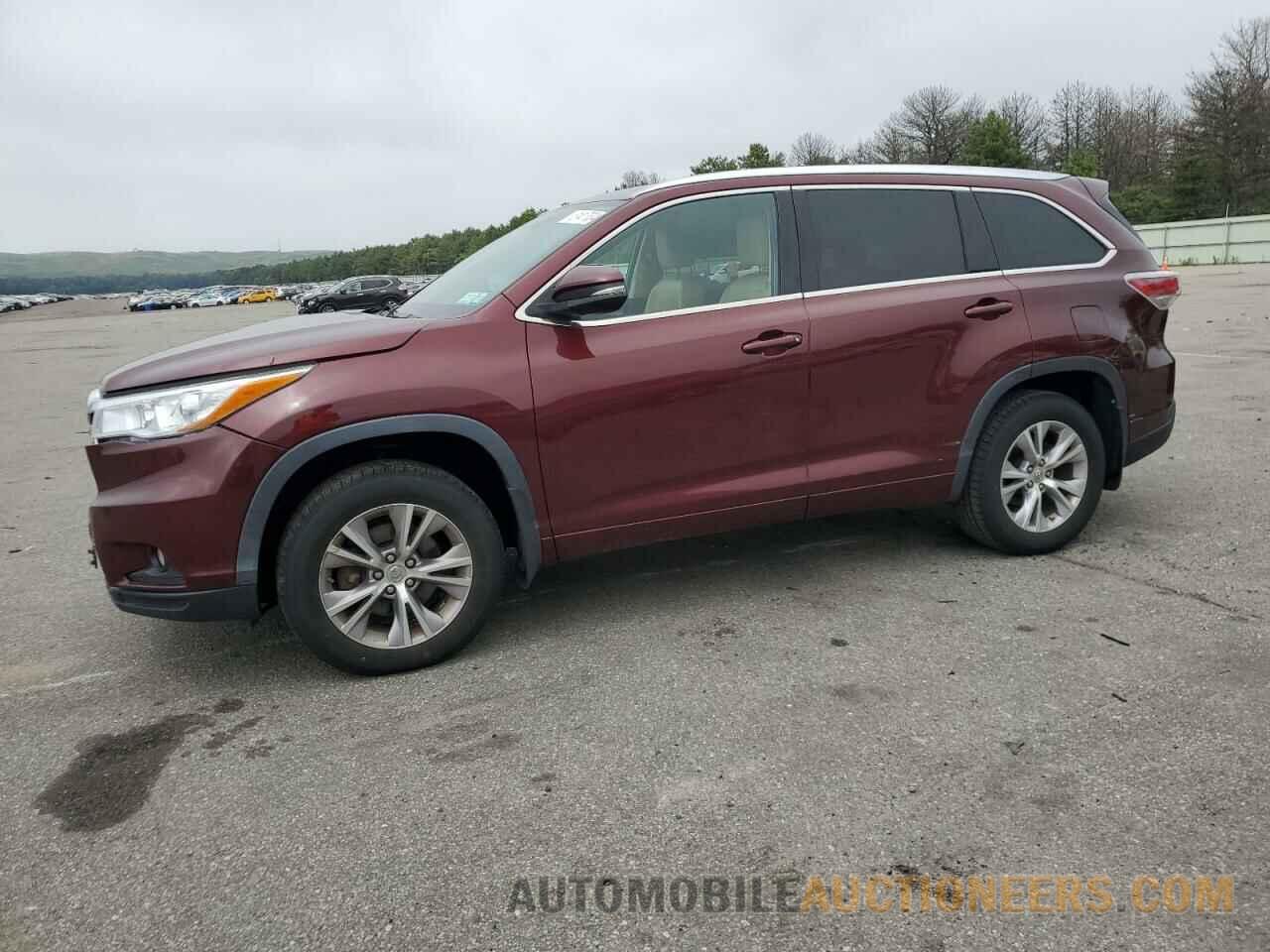 5TDJKRFH7FS094674 TOYOTA HIGHLANDER 2015