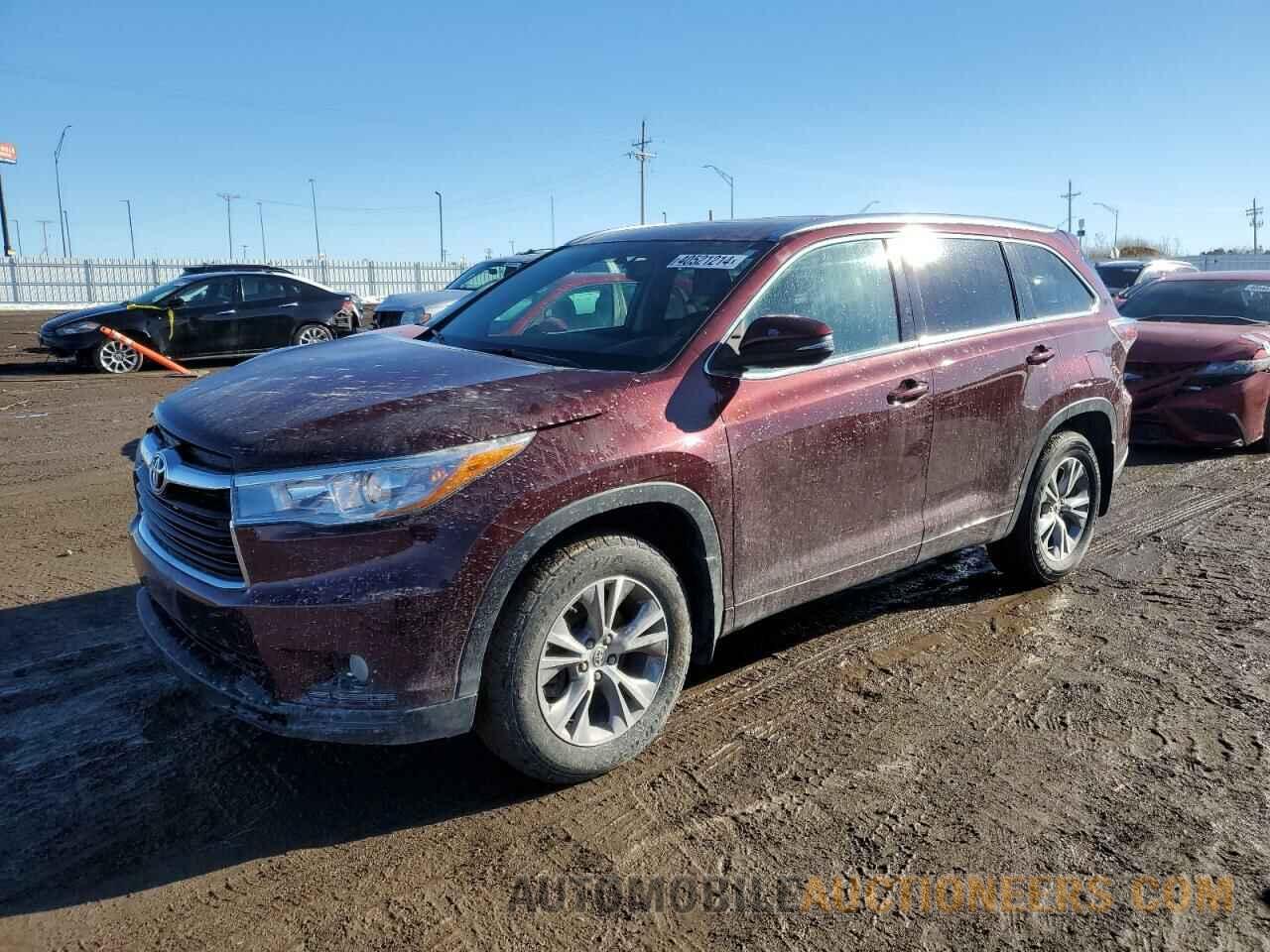 5TDJKRFH7FS132954 TOYOTA HIGHLANDER 2015