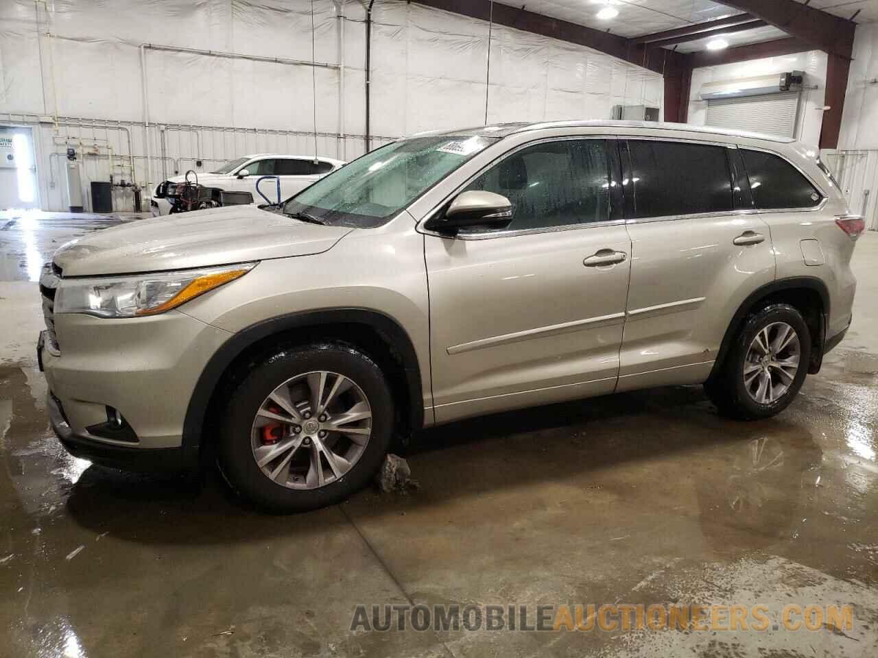 5TDJKRFH7FS144294 TOYOTA HIGHLANDER 2015