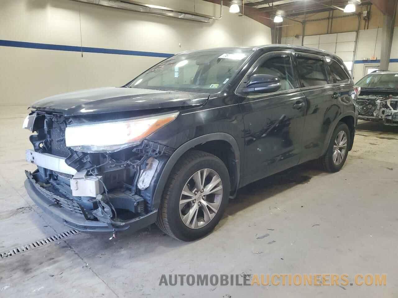 5TDJKRFH7FS161077 TOYOTA HIGHLANDER 2015