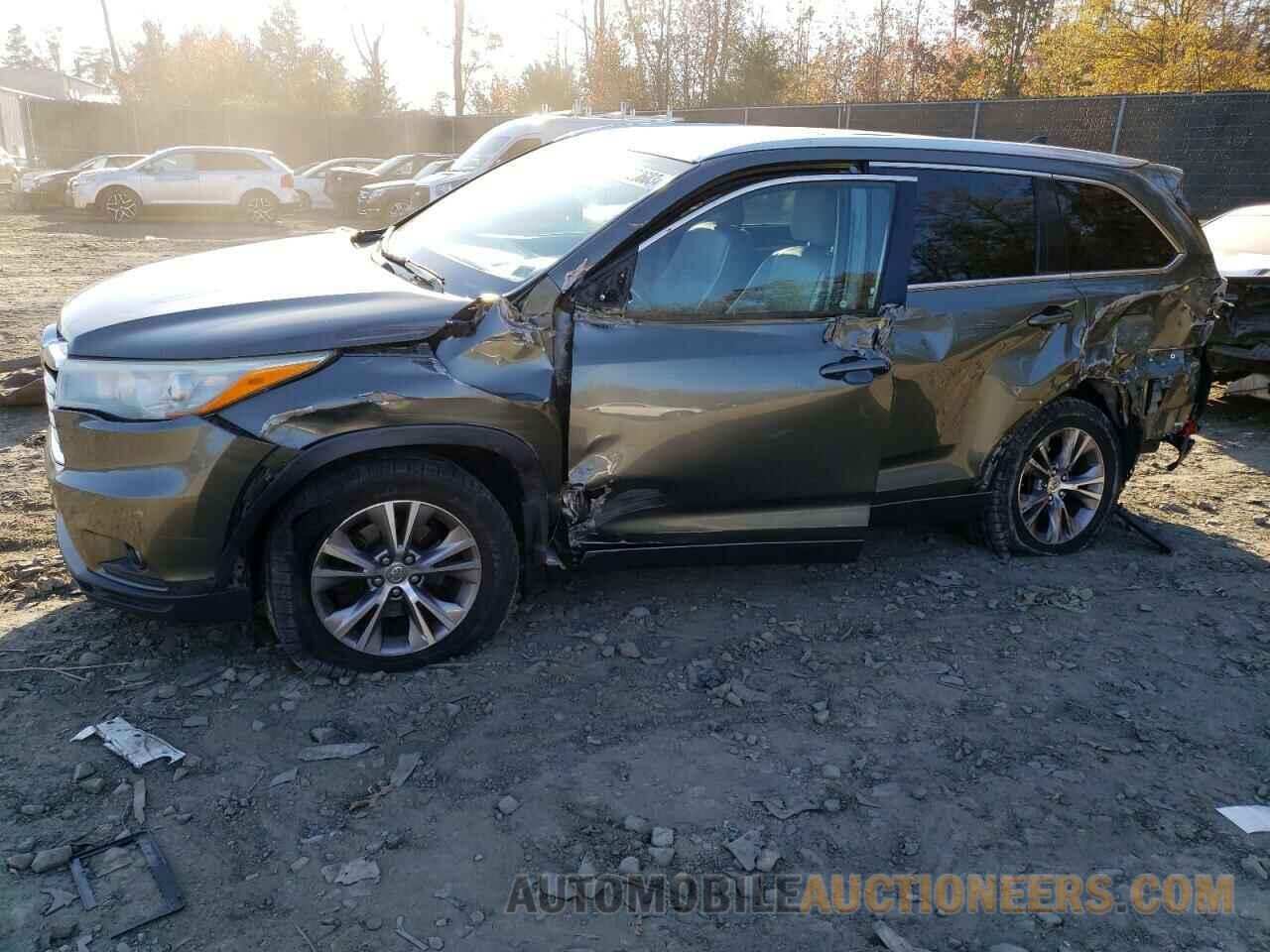 5TDJKRFH7FS194516 TOYOTA HIGHLANDER 2015