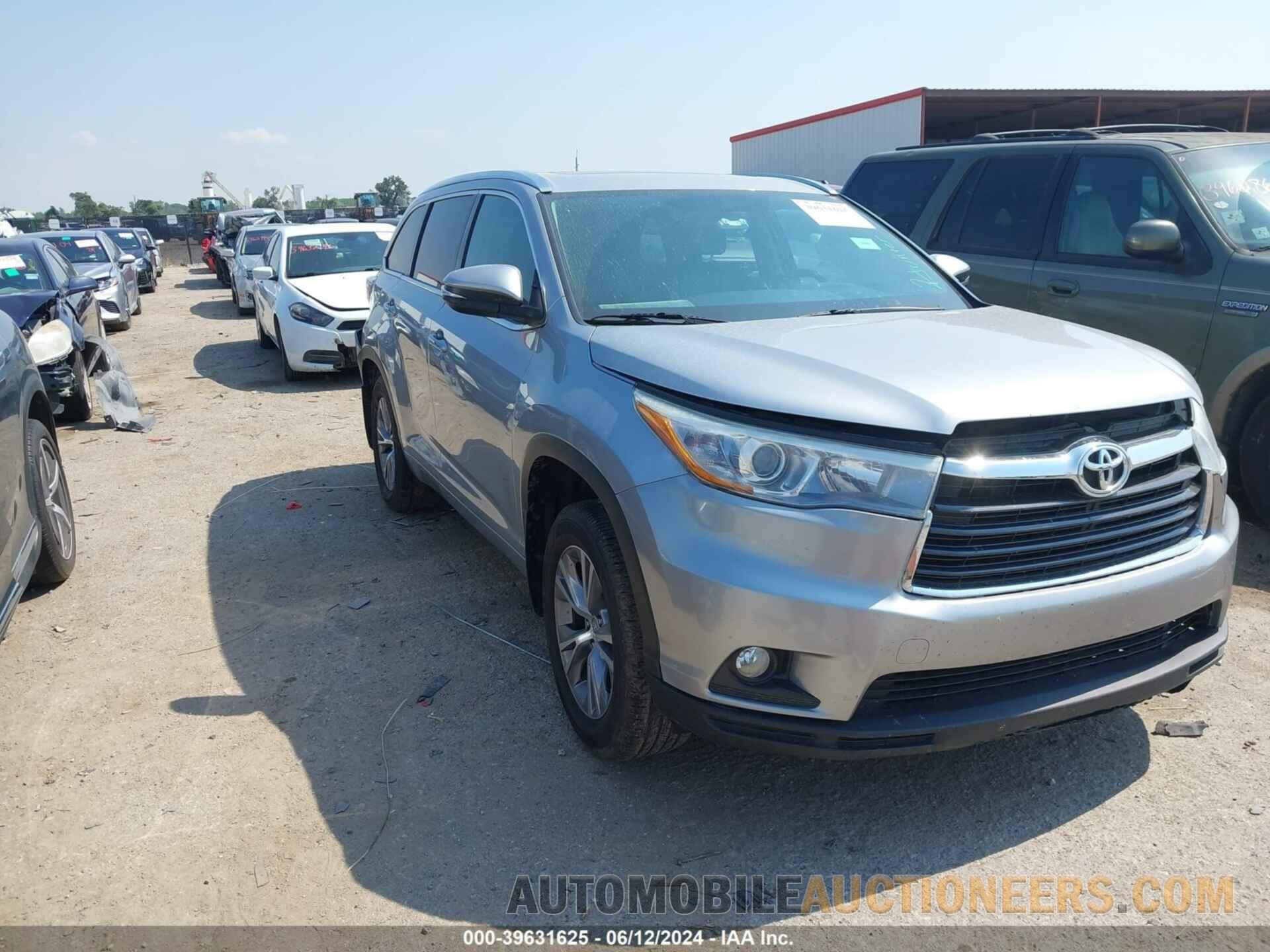 5TDJKRFH8FS104371 TOYOTA HIGHLANDER 2015