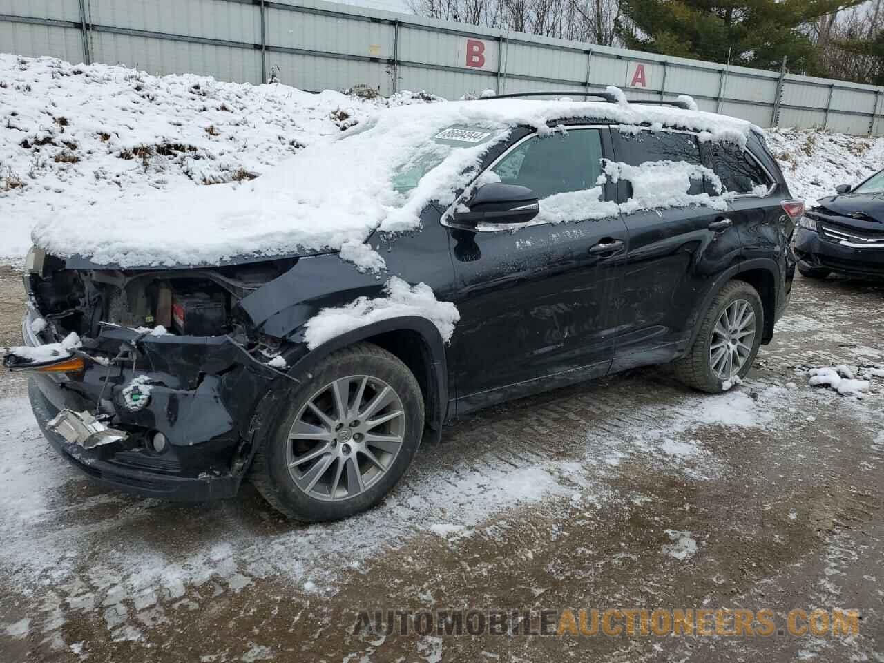 5TDJKRFH8FS119825 TOYOTA HIGHLANDER 2015