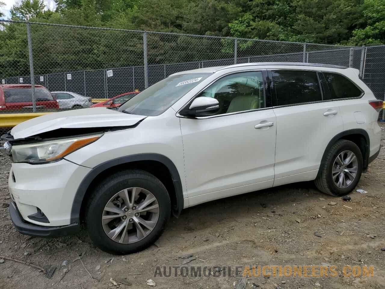 5TDJKRFH8FS140691 TOYOTA HIGHLANDER 2015