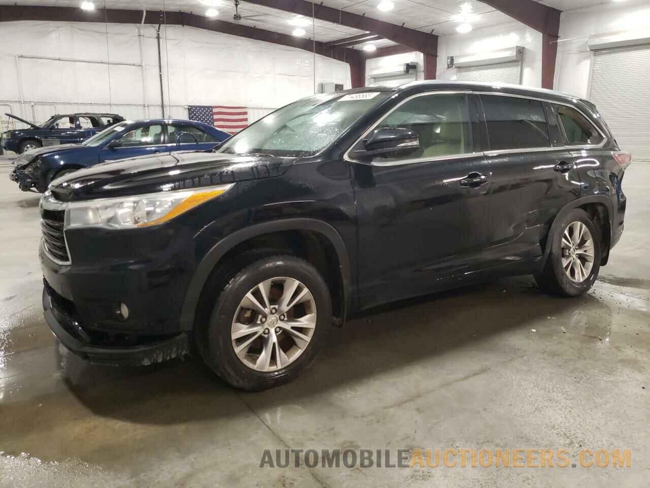 5TDJKRFH8FS175148 TOYOTA HIGHLANDER 2015