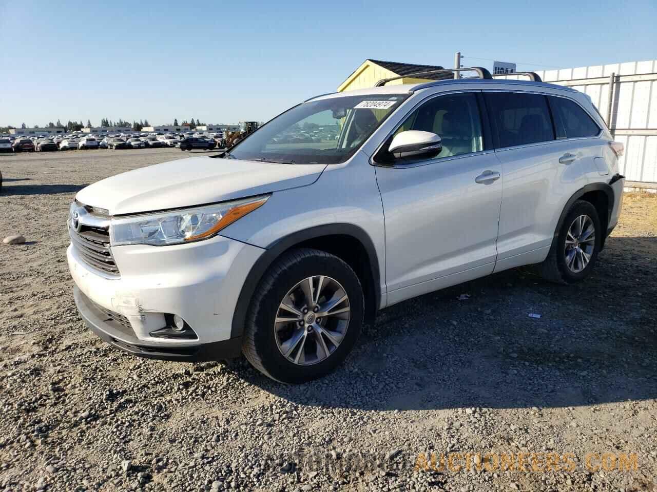 5TDJKRFH8FS184559 TOYOTA HIGHLANDER 2015