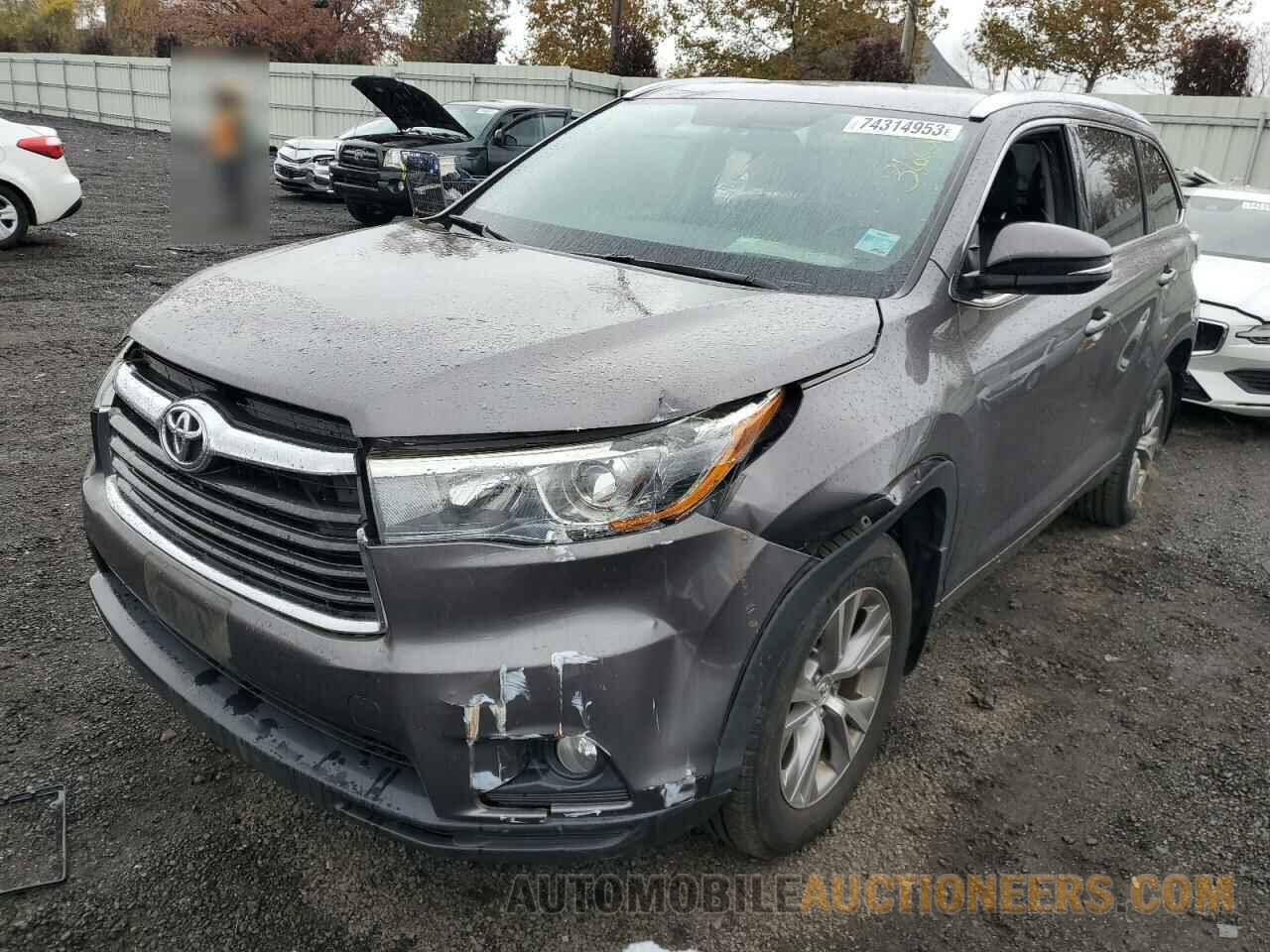 5TDJKRFH8FS188692 TOYOTA HIGHLANDER 2015