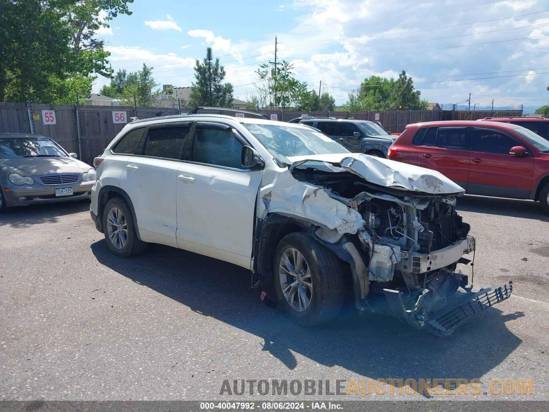 5TDJKRFH8FS189132 TOYOTA HIGHLANDER 2015