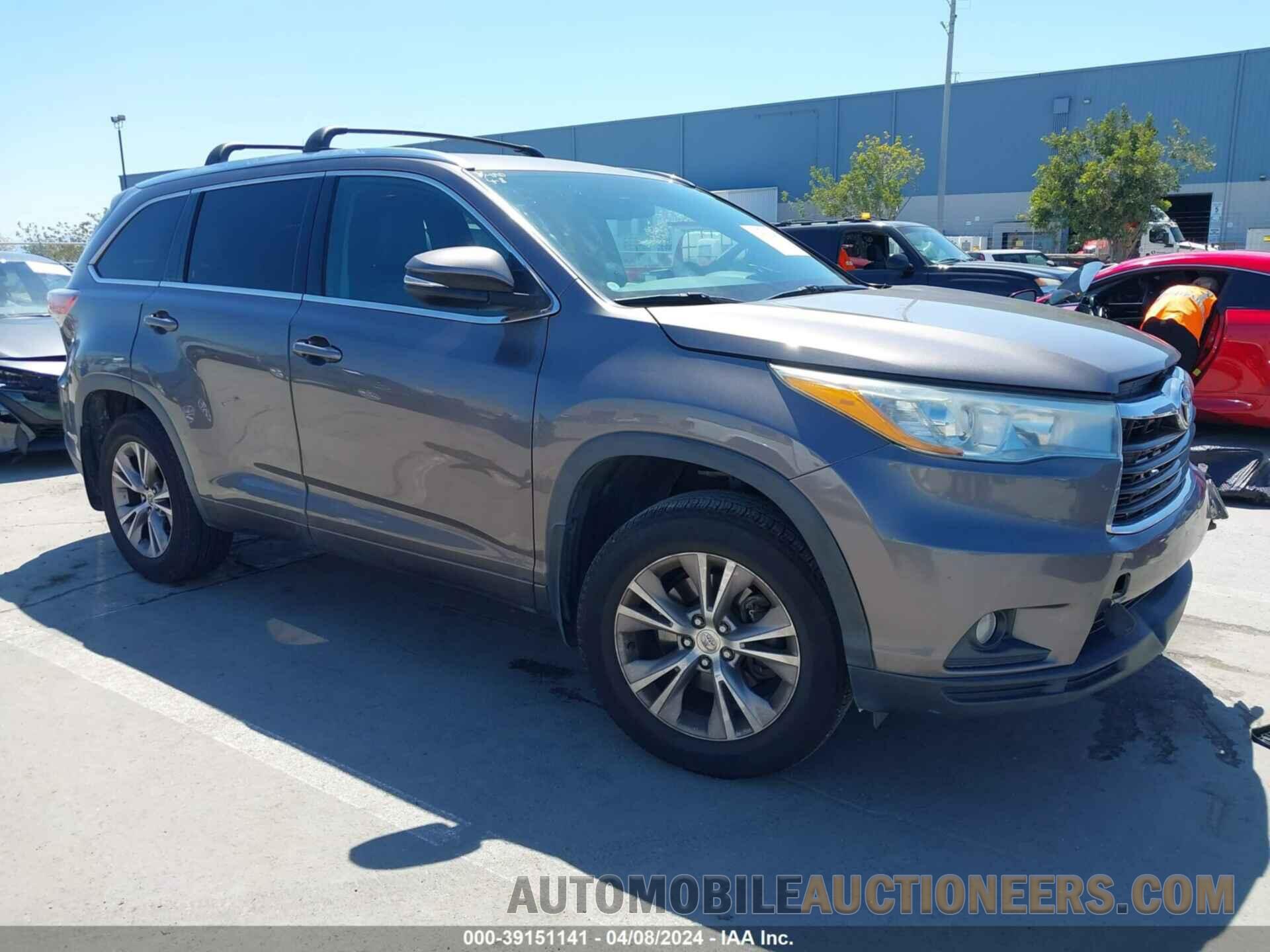 5TDJKRFH8FS212120 TOYOTA HIGHLANDER 2015