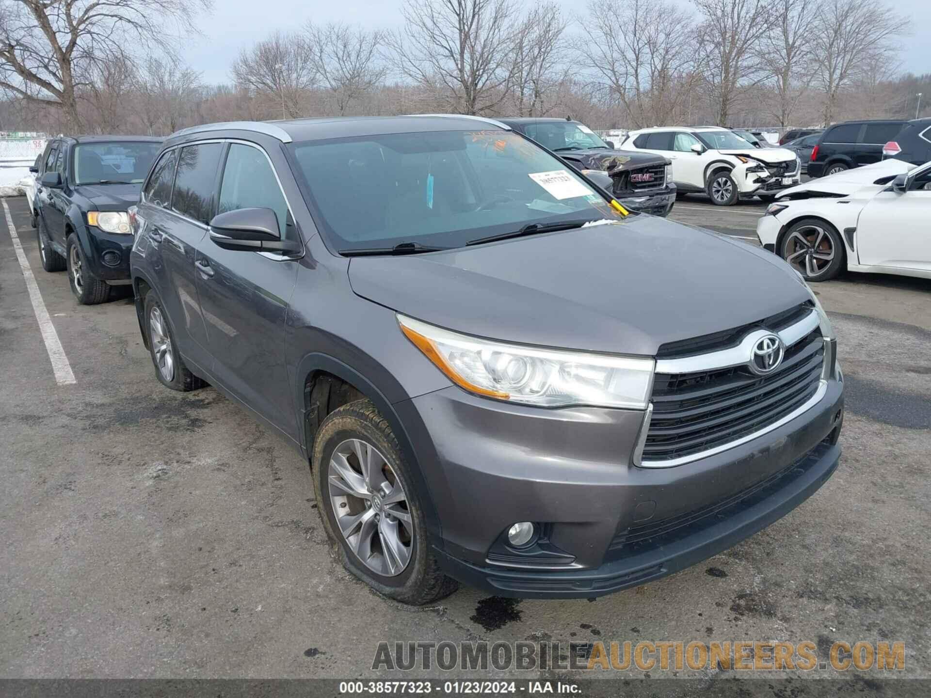 5TDJKRFH8FS215387 TOYOTA HIGHLANDER 2015