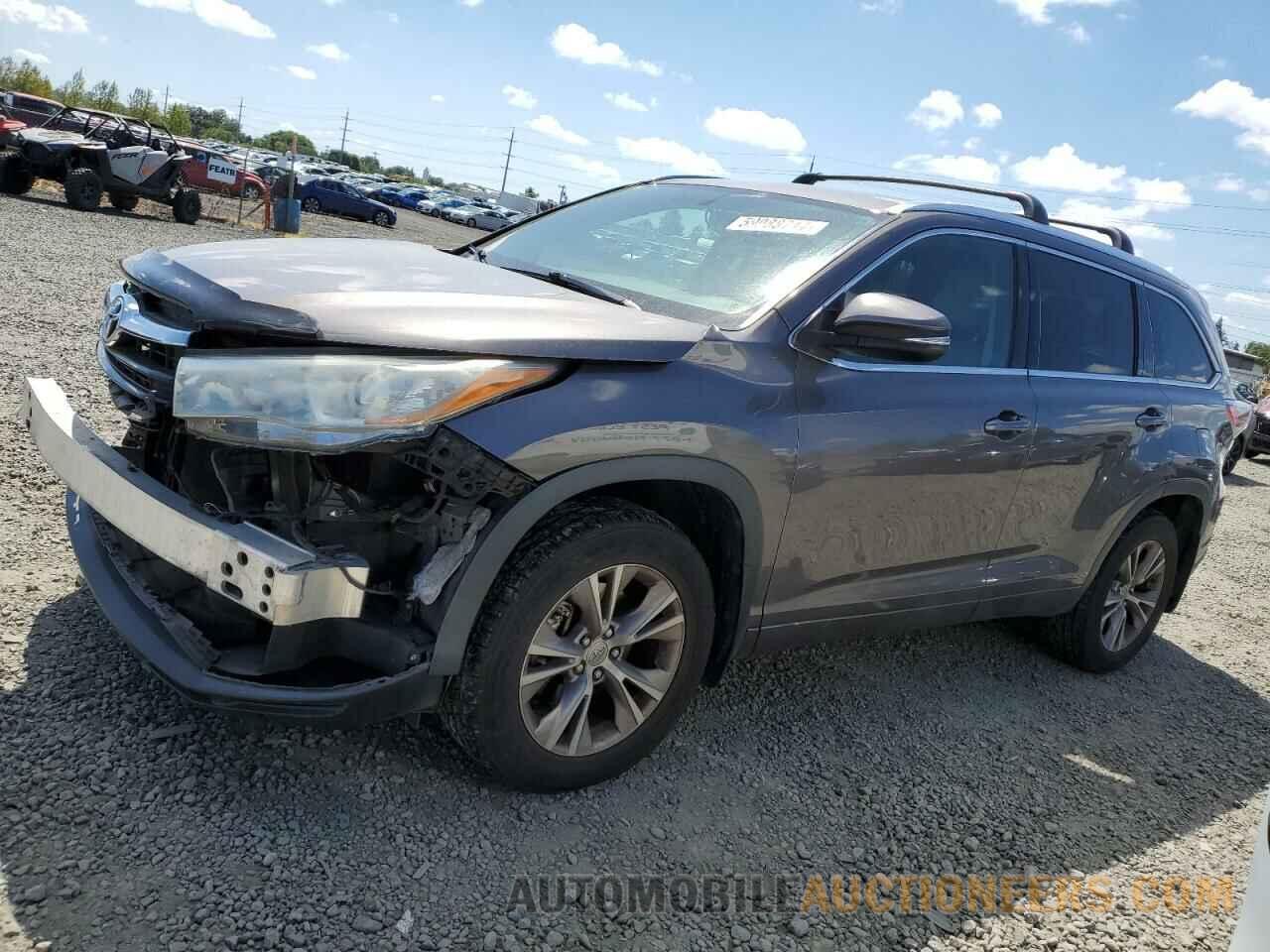 5TDJKRFH8FS219746 TOYOTA HIGHLANDER 2015