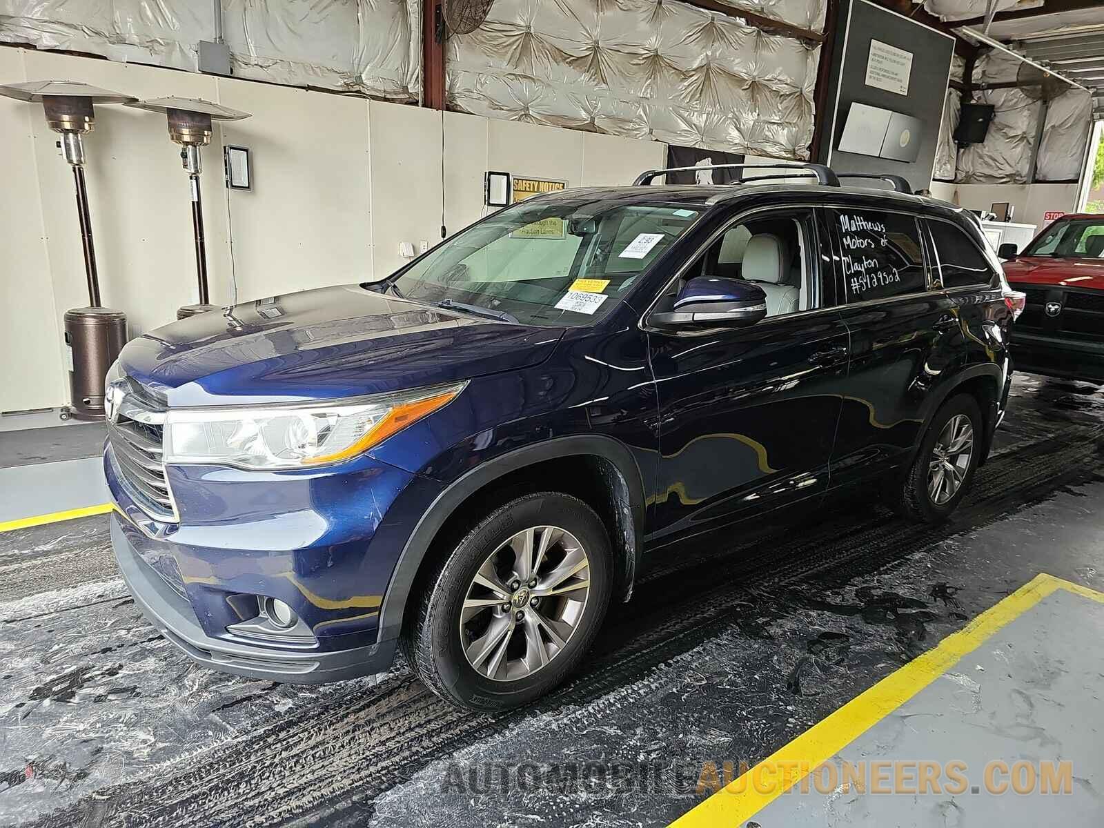 5TDJKRFH9FS080579 Toyota Highlander 2015