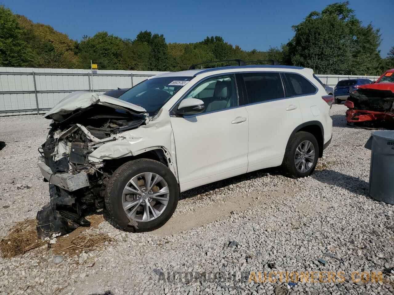 5TDJKRFH9FS127223 TOYOTA HIGHLANDER 2015