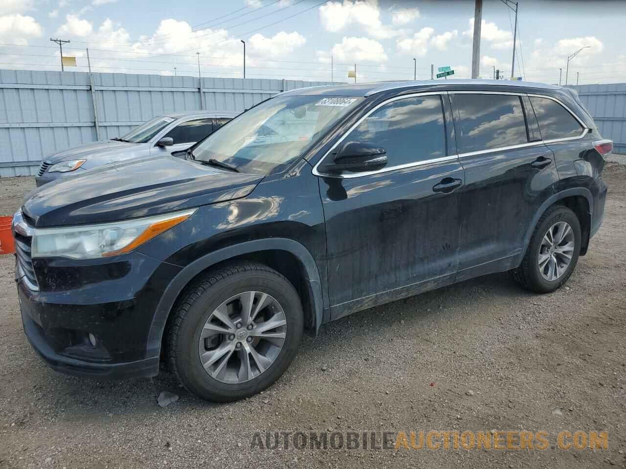 5TDJKRFH9FS141560 TOYOTA HIGHLANDER 2015