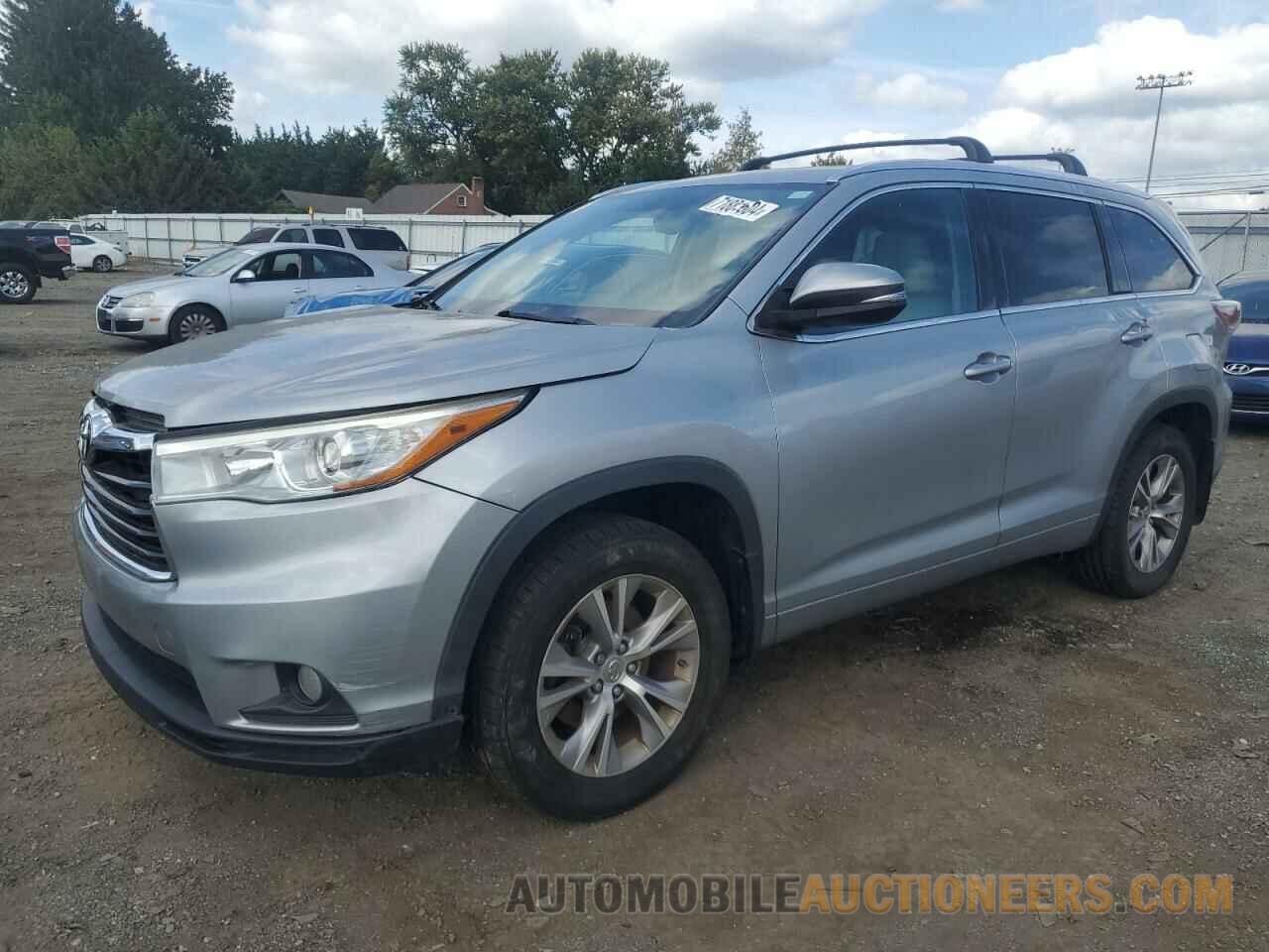 5TDJKRFH9FS182691 TOYOTA HIGHLANDER 2015