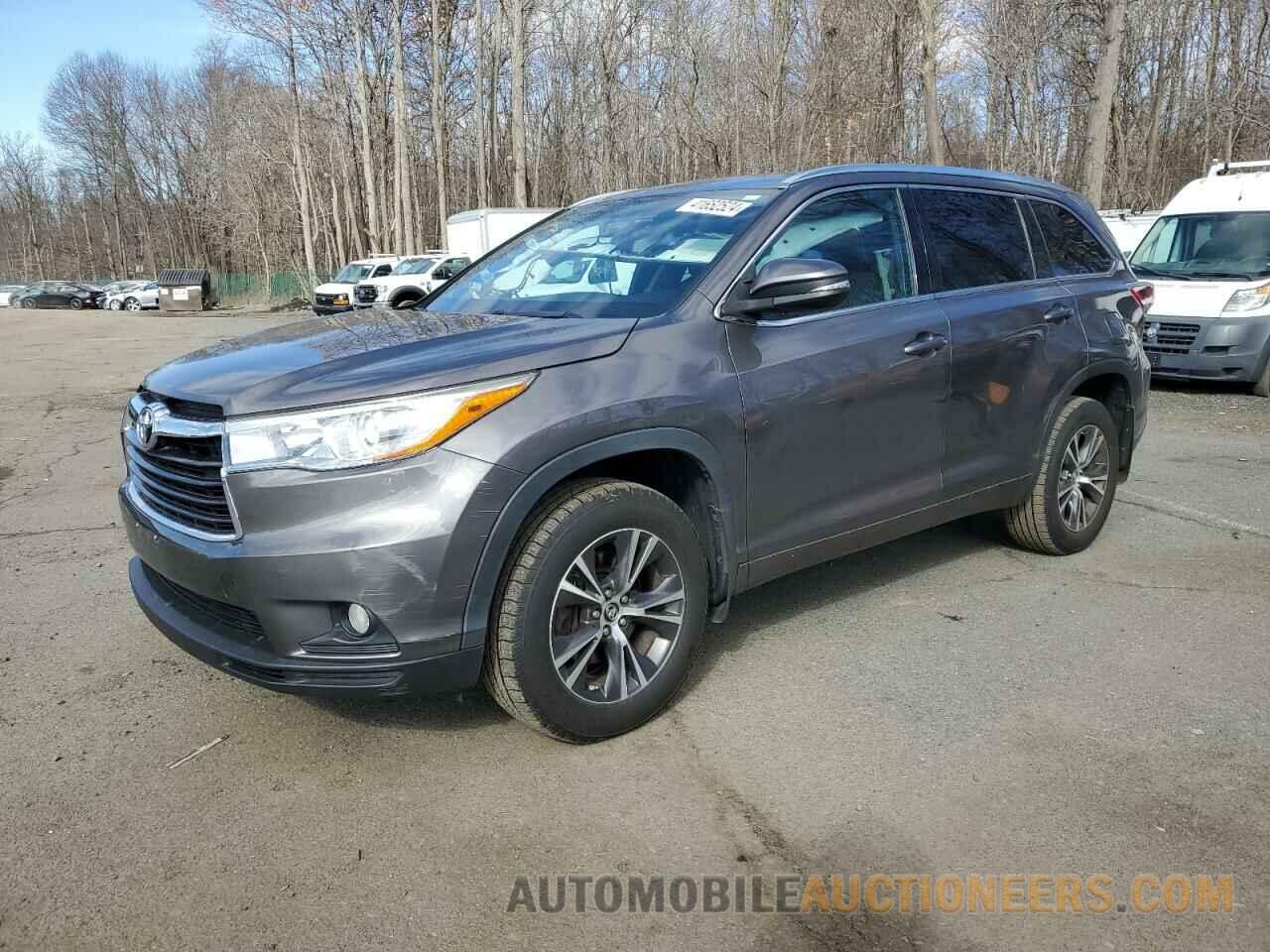 5TDJKRFH9GS285854 TOYOTA HIGHLANDER 2016