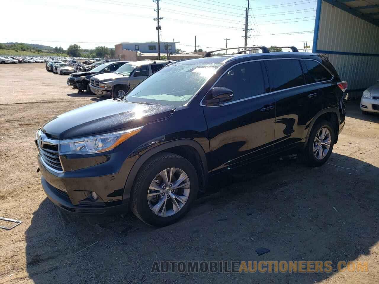 5TDJKRFHXFS108986 TOYOTA HIGHLANDER 2015