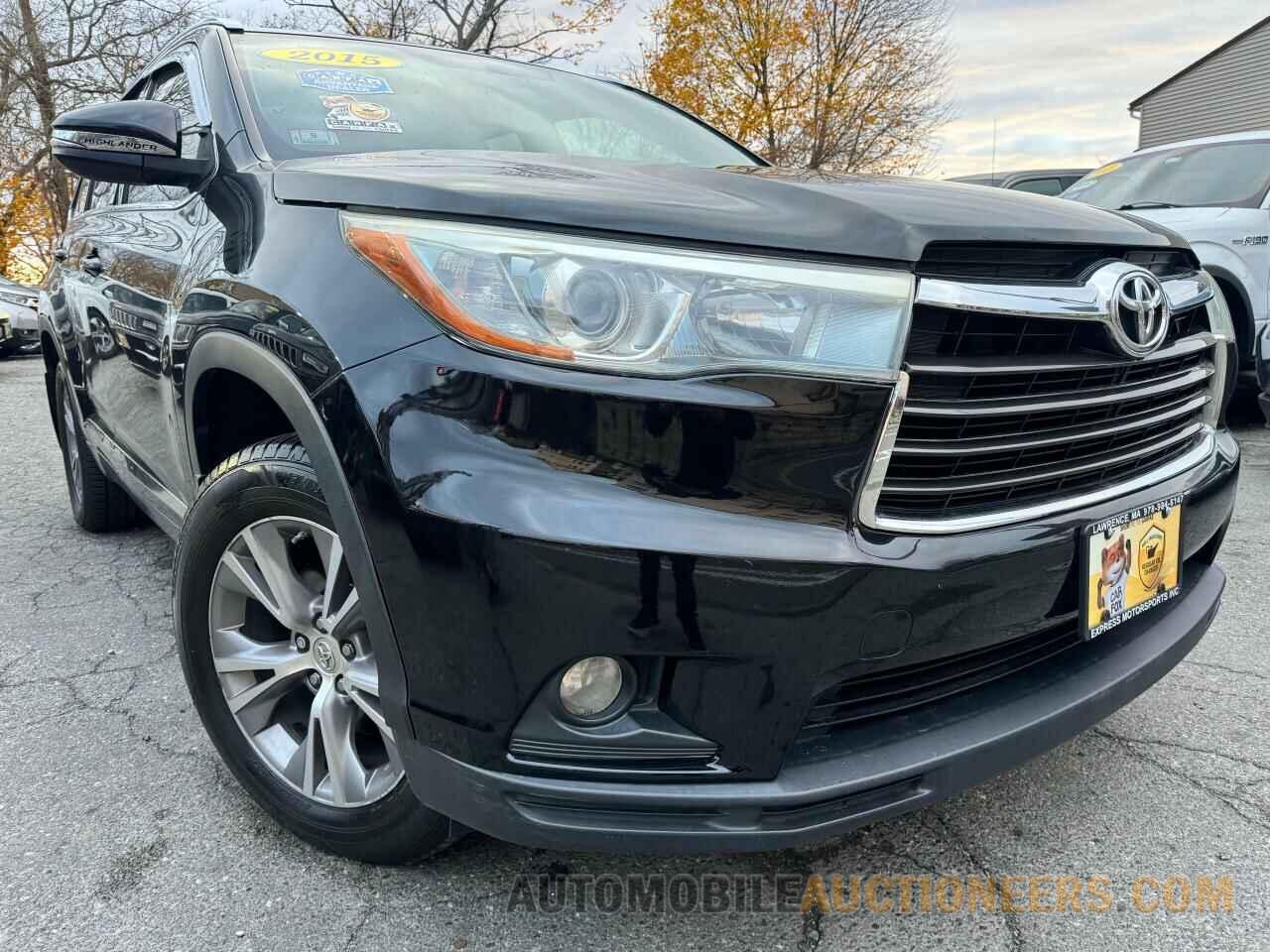 5TDJKRFHXFS115663 TOYOTA HIGHLANDER 2015