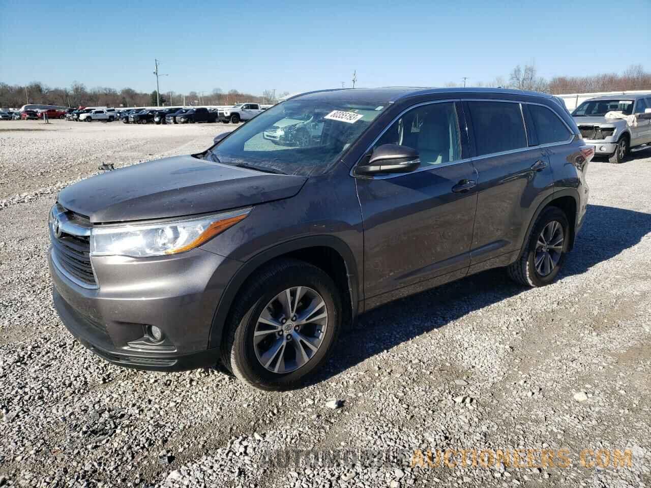 5TDJKRFHXFS131331 TOYOTA HIGHLANDER 2015