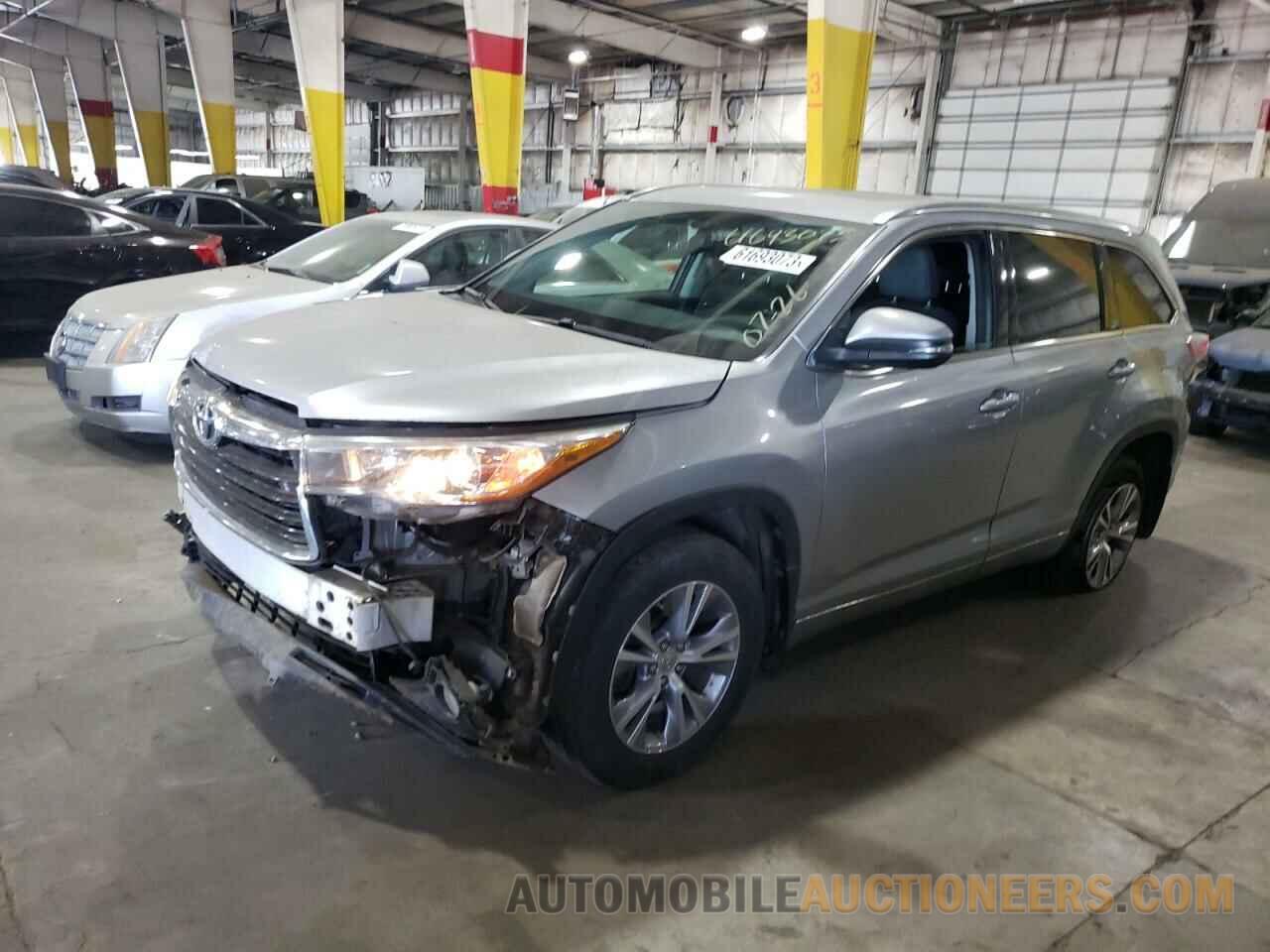 5TDJKRFHXFS155077 TOYOTA HIGHLANDER 2015