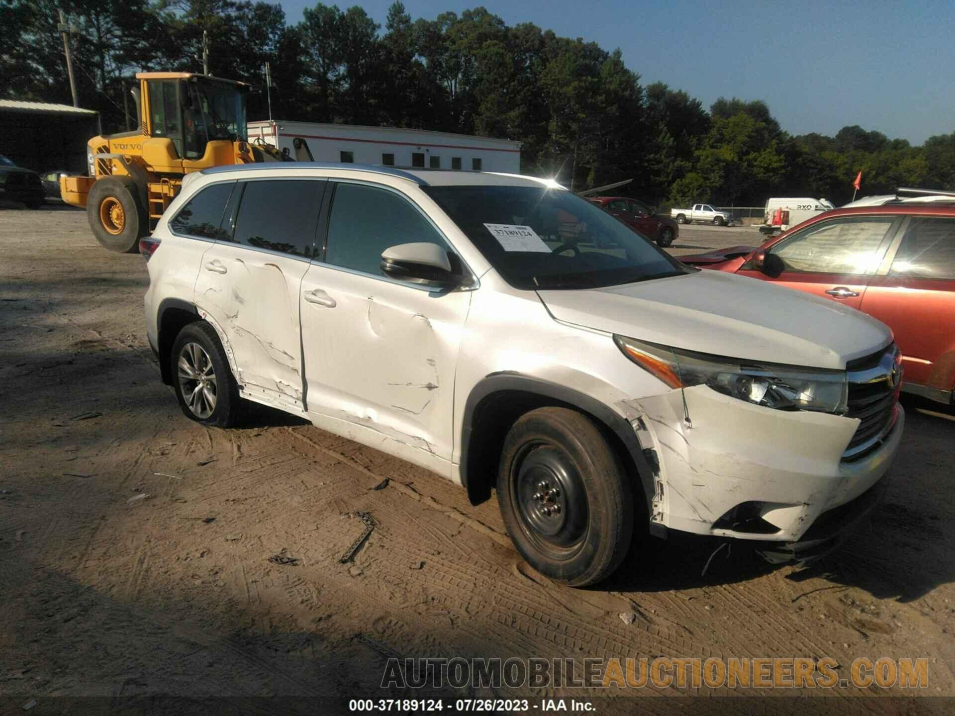 5TDJKRFHXFS182960 TOYOTA HIGHLANDER 2015