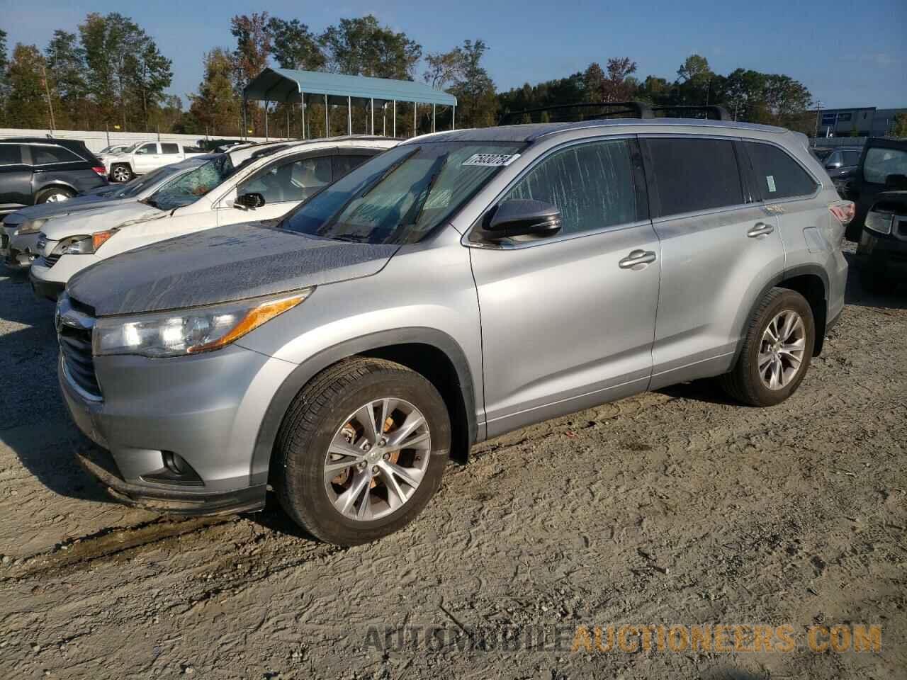 5TDJKRFHXFS218176 TOYOTA HIGHLANDER 2015