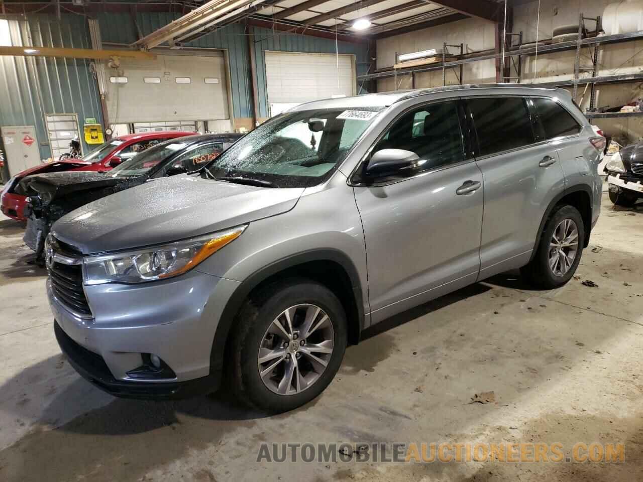 5TDJKRFHXFS219084 TOYOTA HIGHLANDER 2015