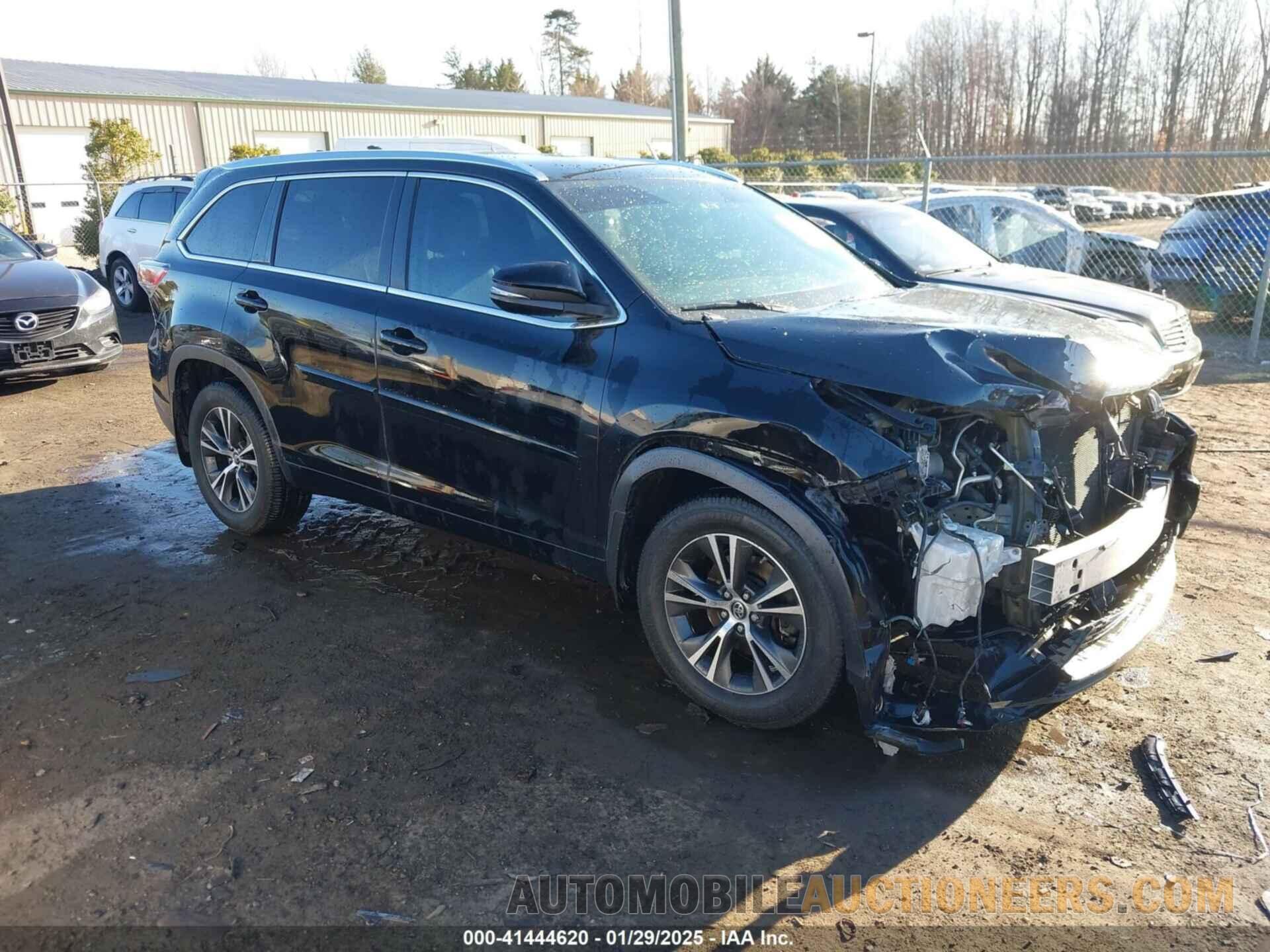 5TDJKRFHXGS272840 TOYOTA HIGHLANDER 2016