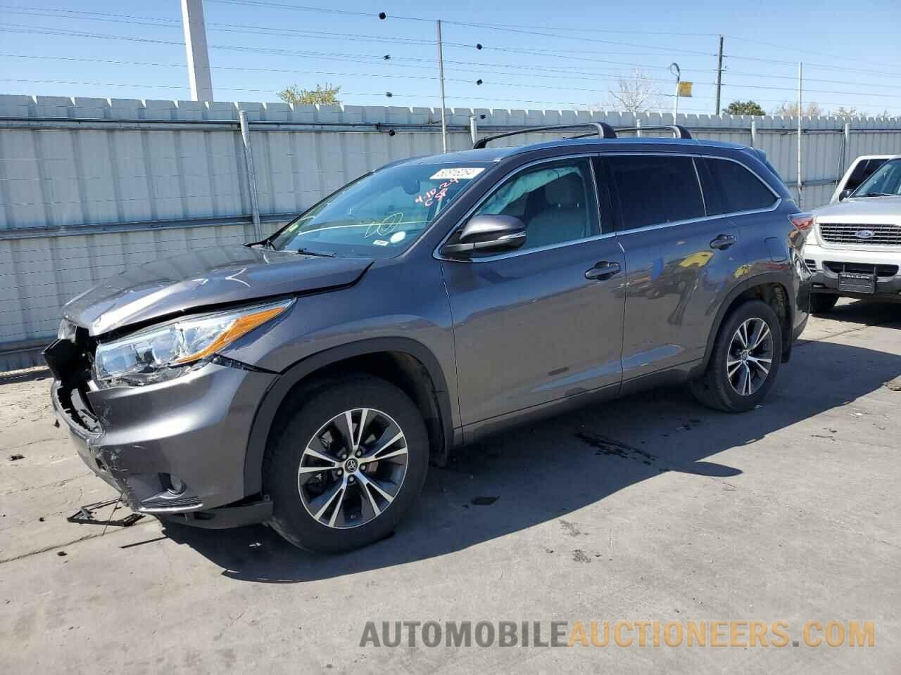 5TDJKRFHXGS308395 TOYOTA HIGHLANDER 2016