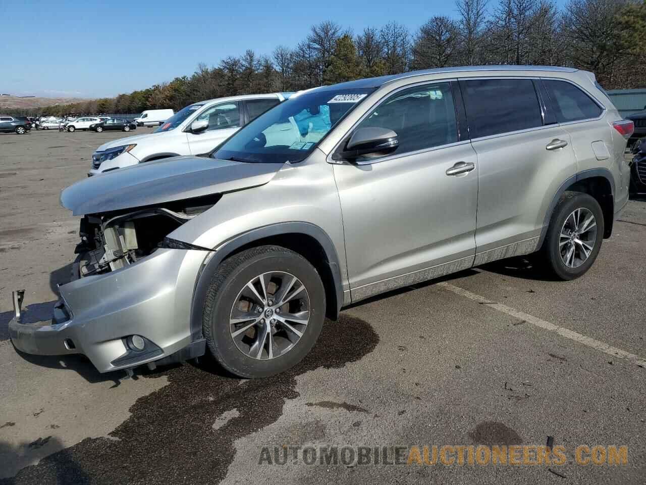 5TDJKRFHXGS312110 TOYOTA HIGHLANDER 2016