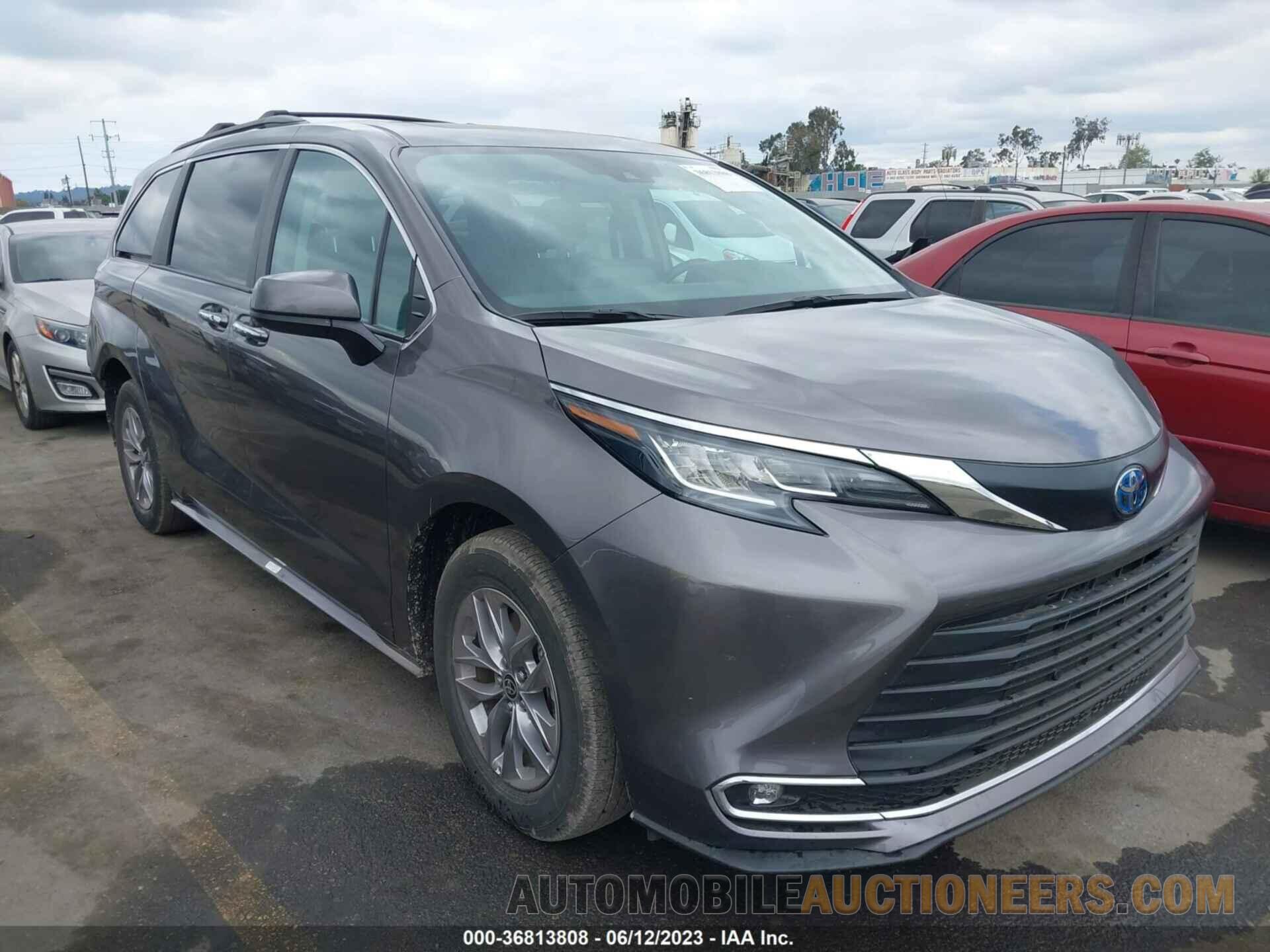 5TDJRKEC0NS110558 TOYOTA SIENNA 2022