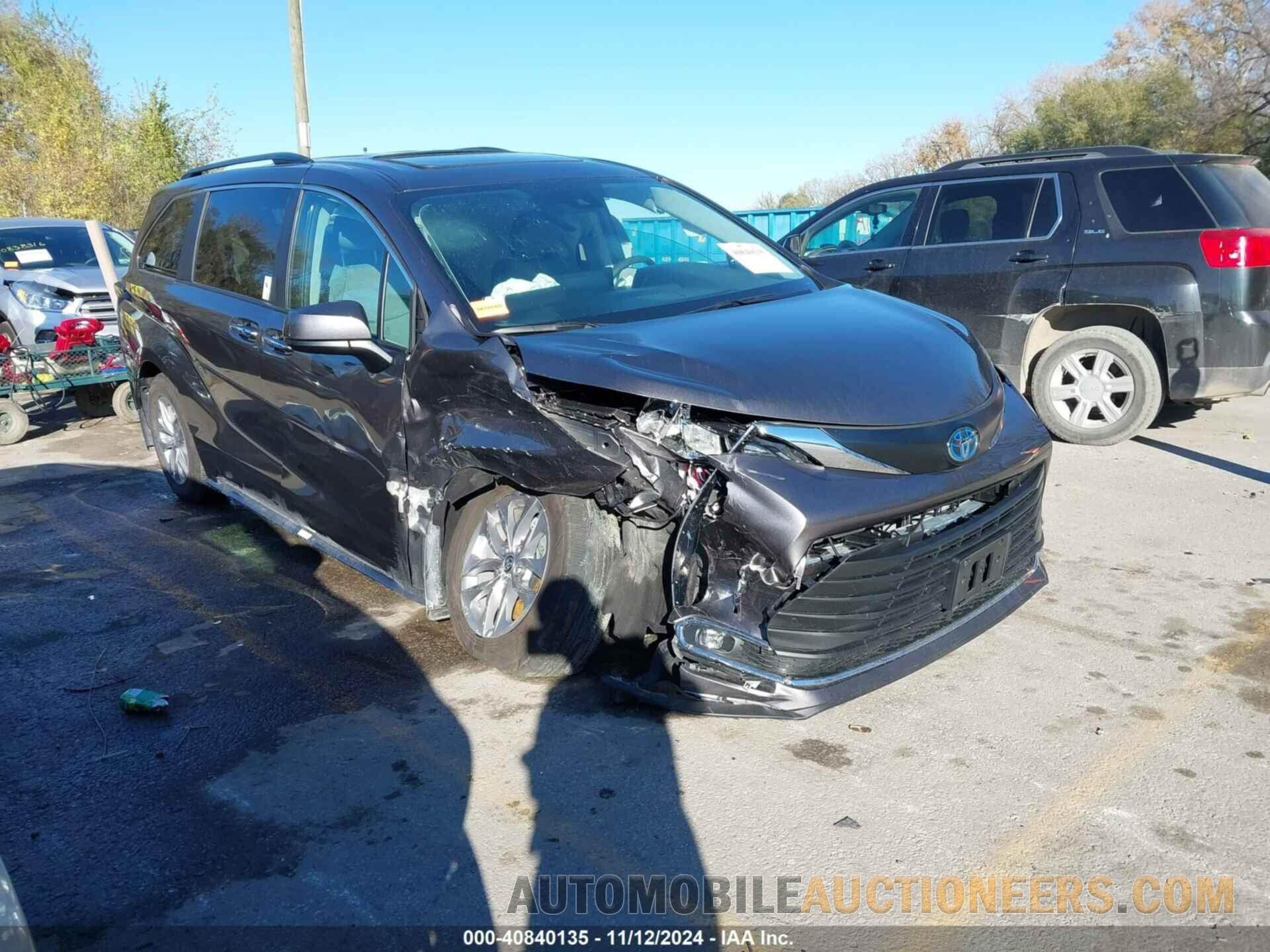 5TDJRKEC1RS204762 TOYOTA SIENNA 2024