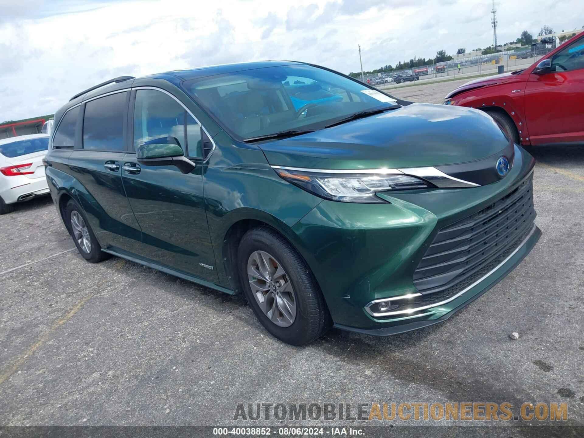 5TDJRKEC2MS027681 TOYOTA SIENNA 2021