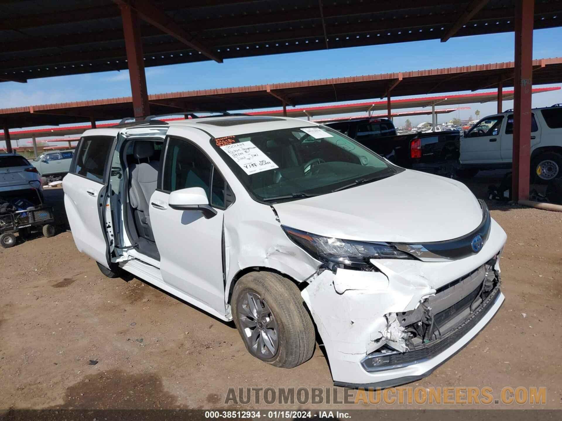 5TDJRKEC5NS083079 TOYOTA SIENNA 2022