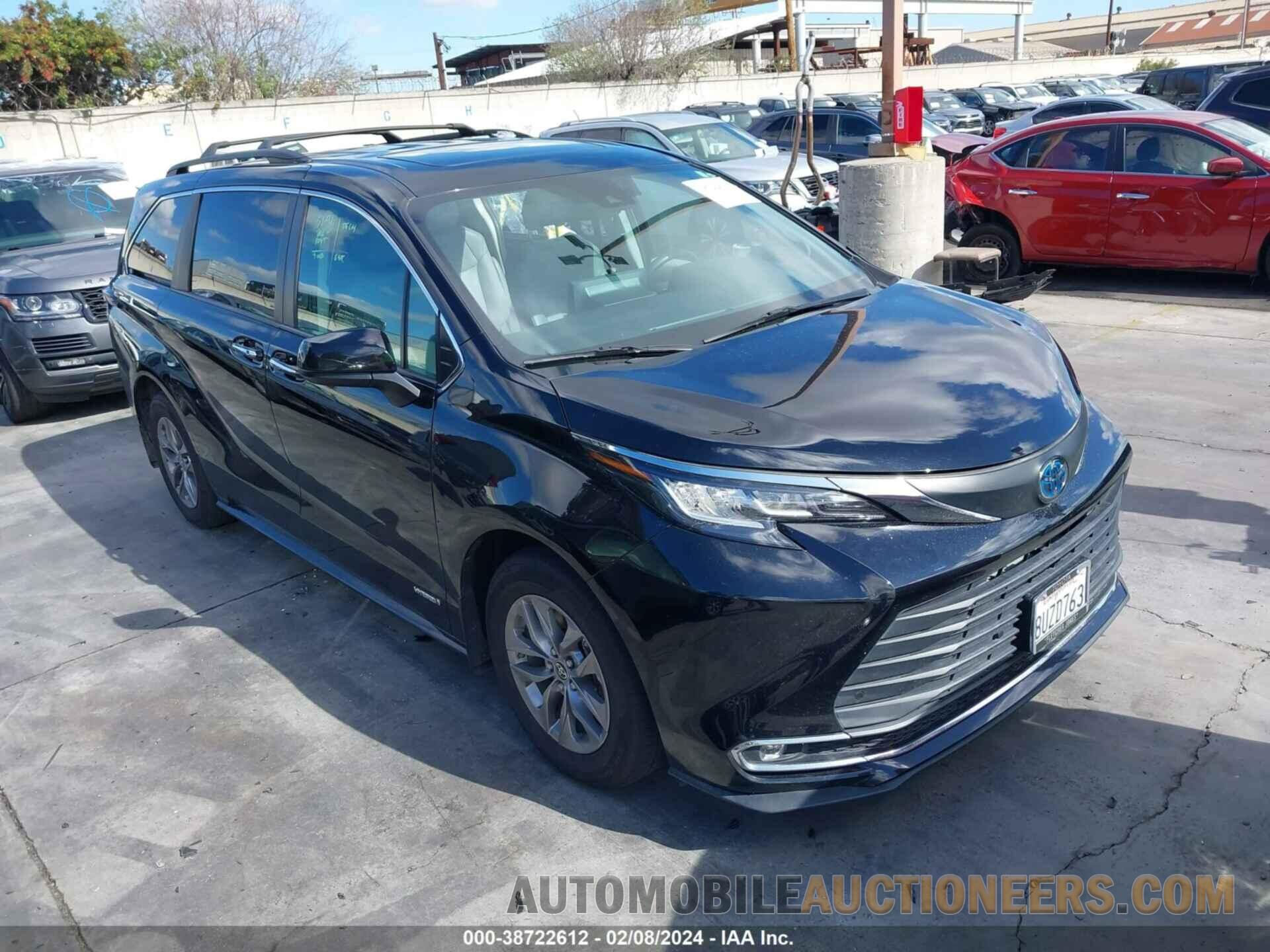 5TDJRKEC8MS013350 TOYOTA SIENNA 2021