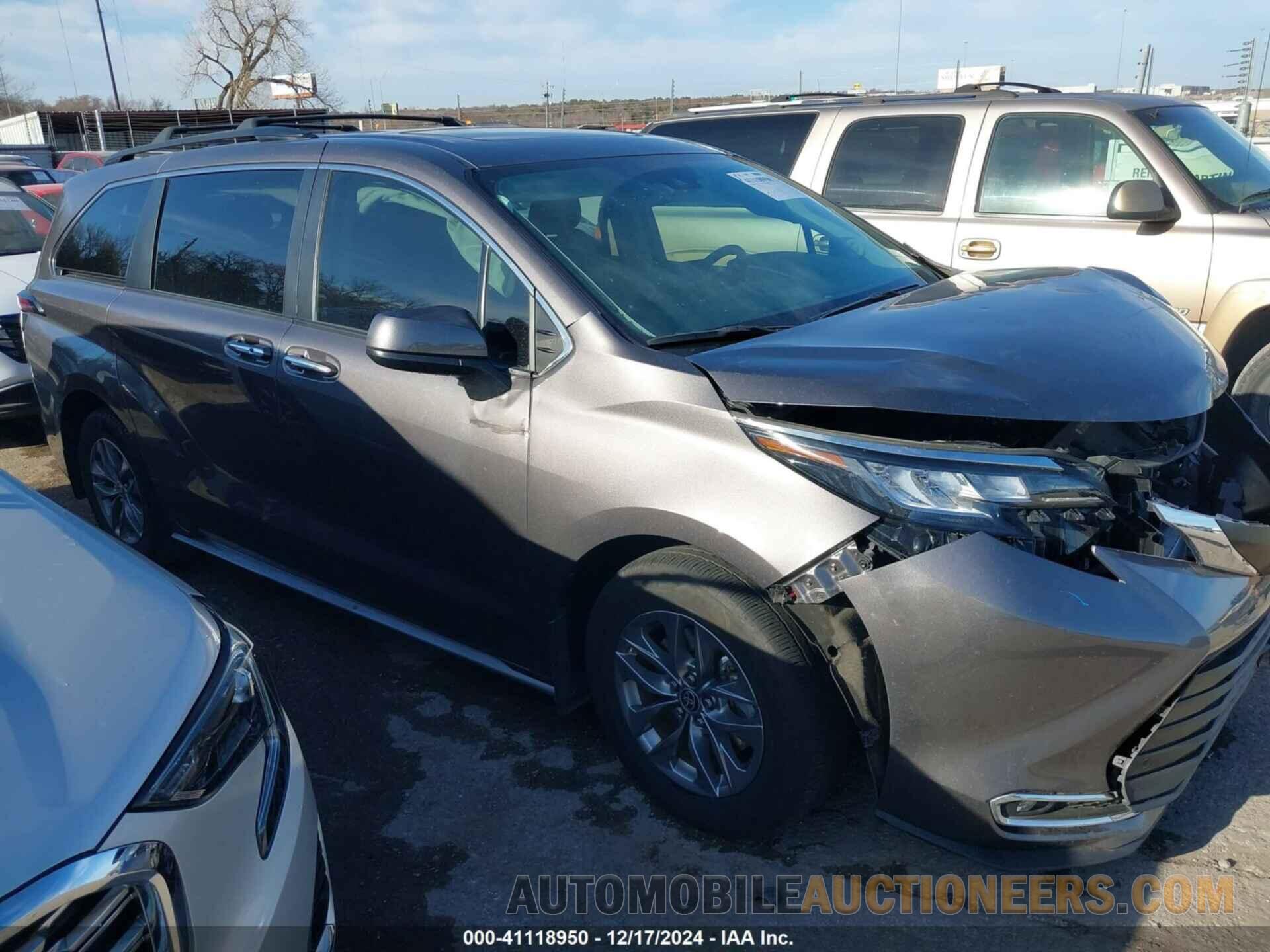 5TDJRKEC8NS134106 TOYOTA SIENNA 2022