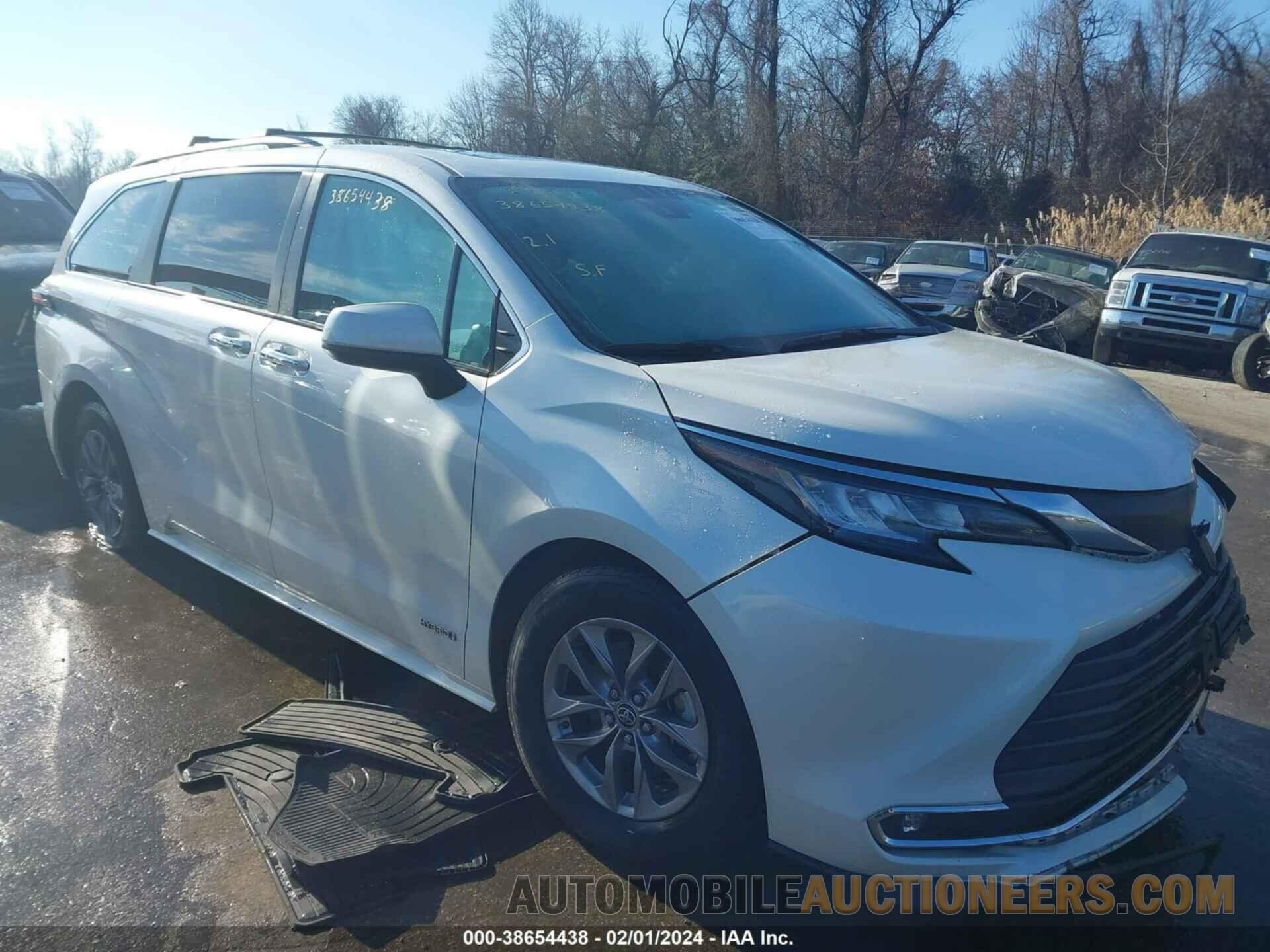 5TDJSKFC7MS029333 TOYOTA SIENNA 2021