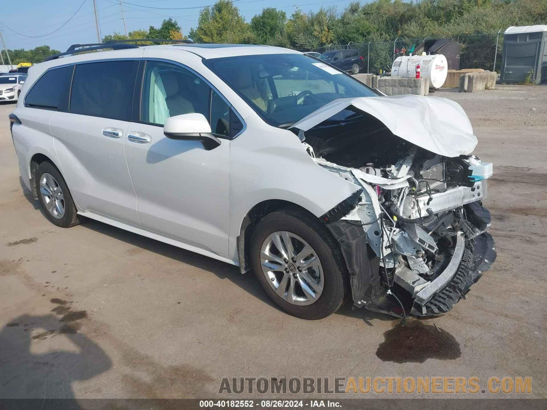 5TDJSKFC9RS136682 TOYOTA SIENNA 2024