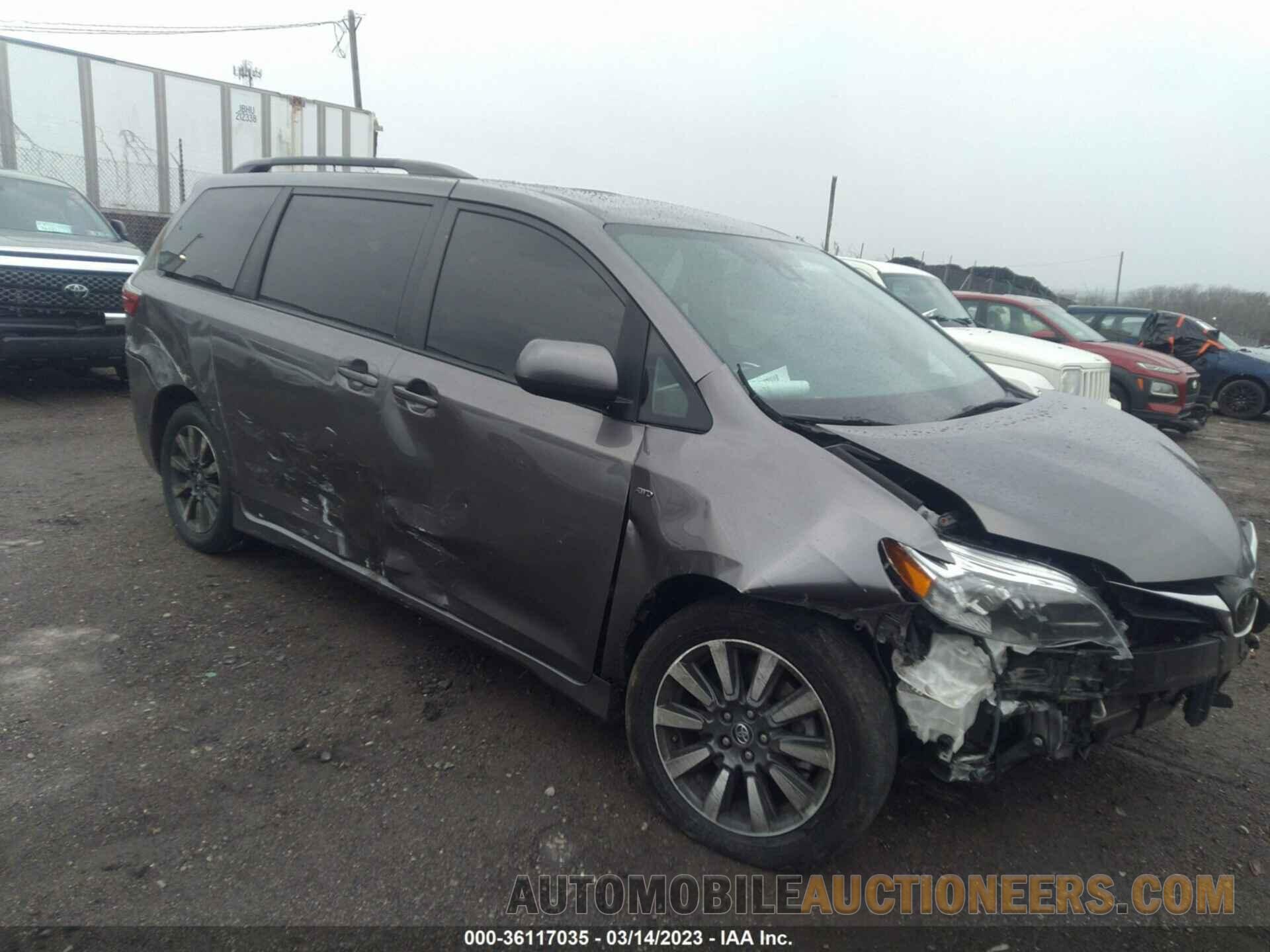 5TDJZ3DC0JS203842 TOYOTA SIENNA 2018