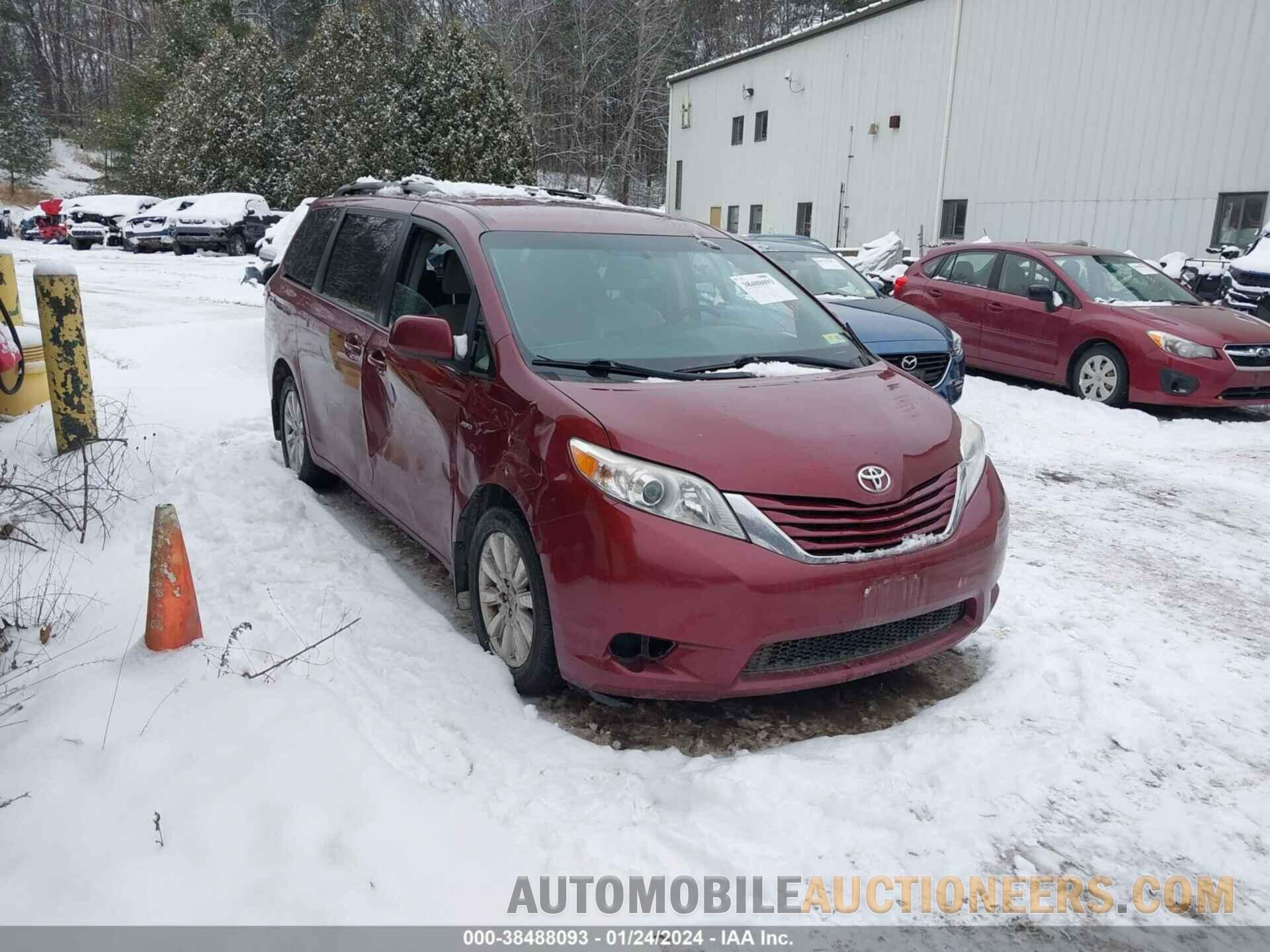 5TDJZ3DC3HS166943 TOYOTA SIENNA 2017