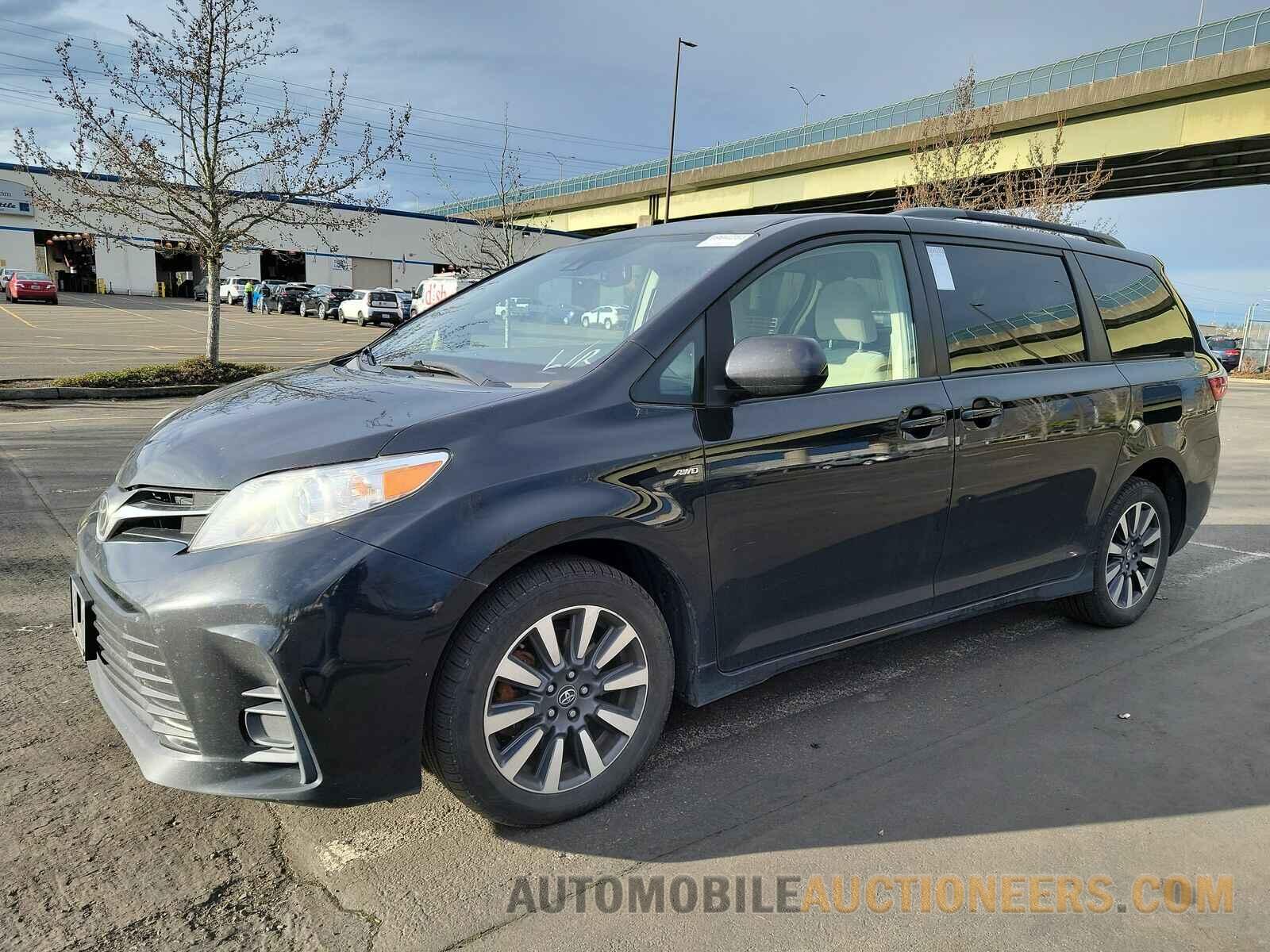 5TDJZ3DC9JS191383 Toyota Sienna LE 2018