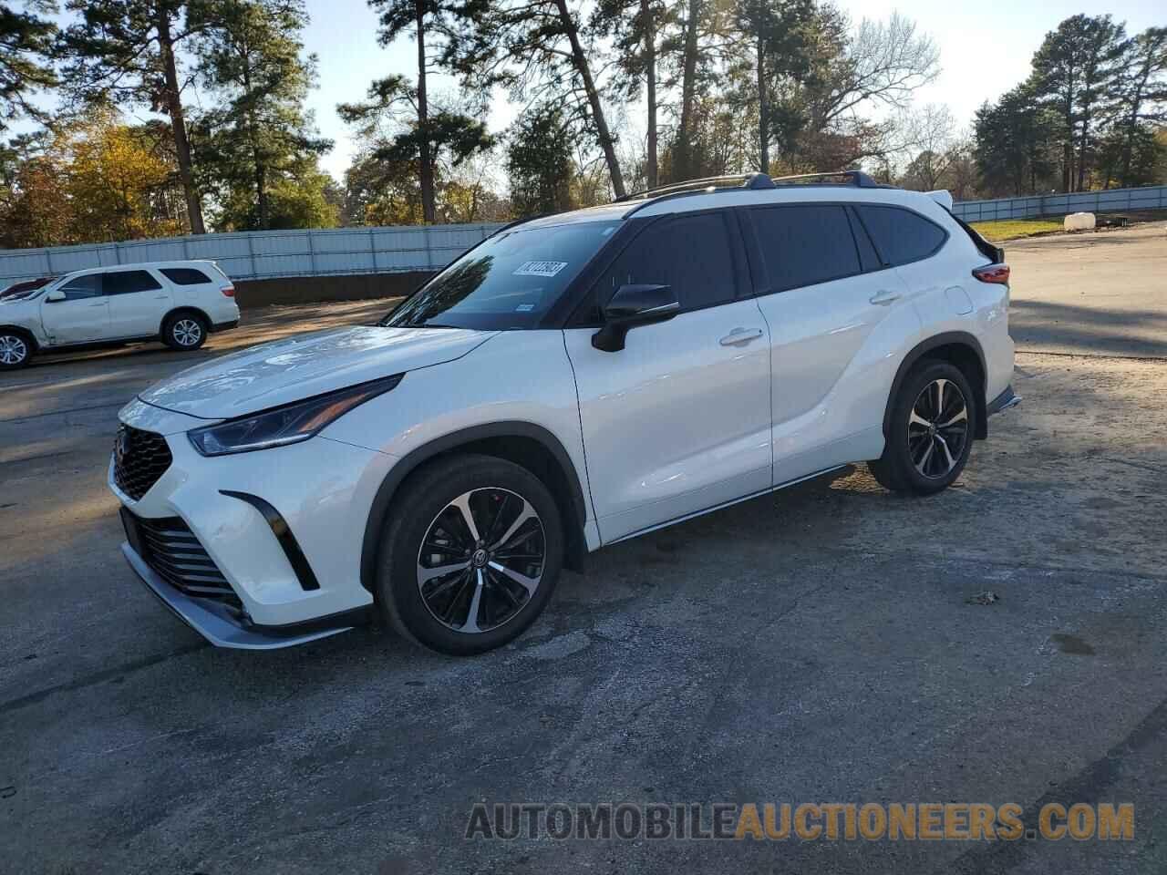 5TDJZRAH2MS078026 TOYOTA HIGHLANDER 2021