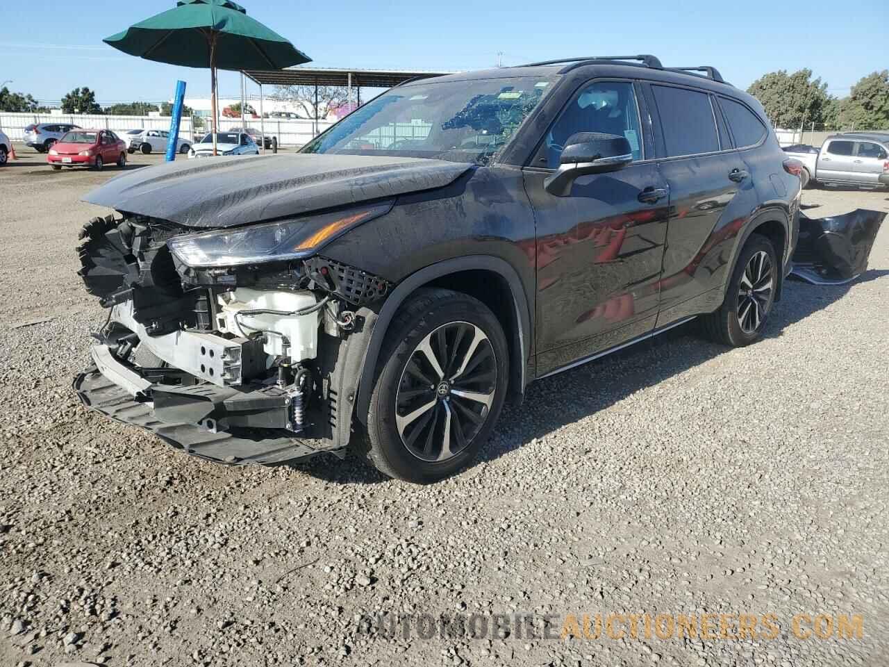 5TDJZRAH3MS069920 TOYOTA HIGHLANDER 2021